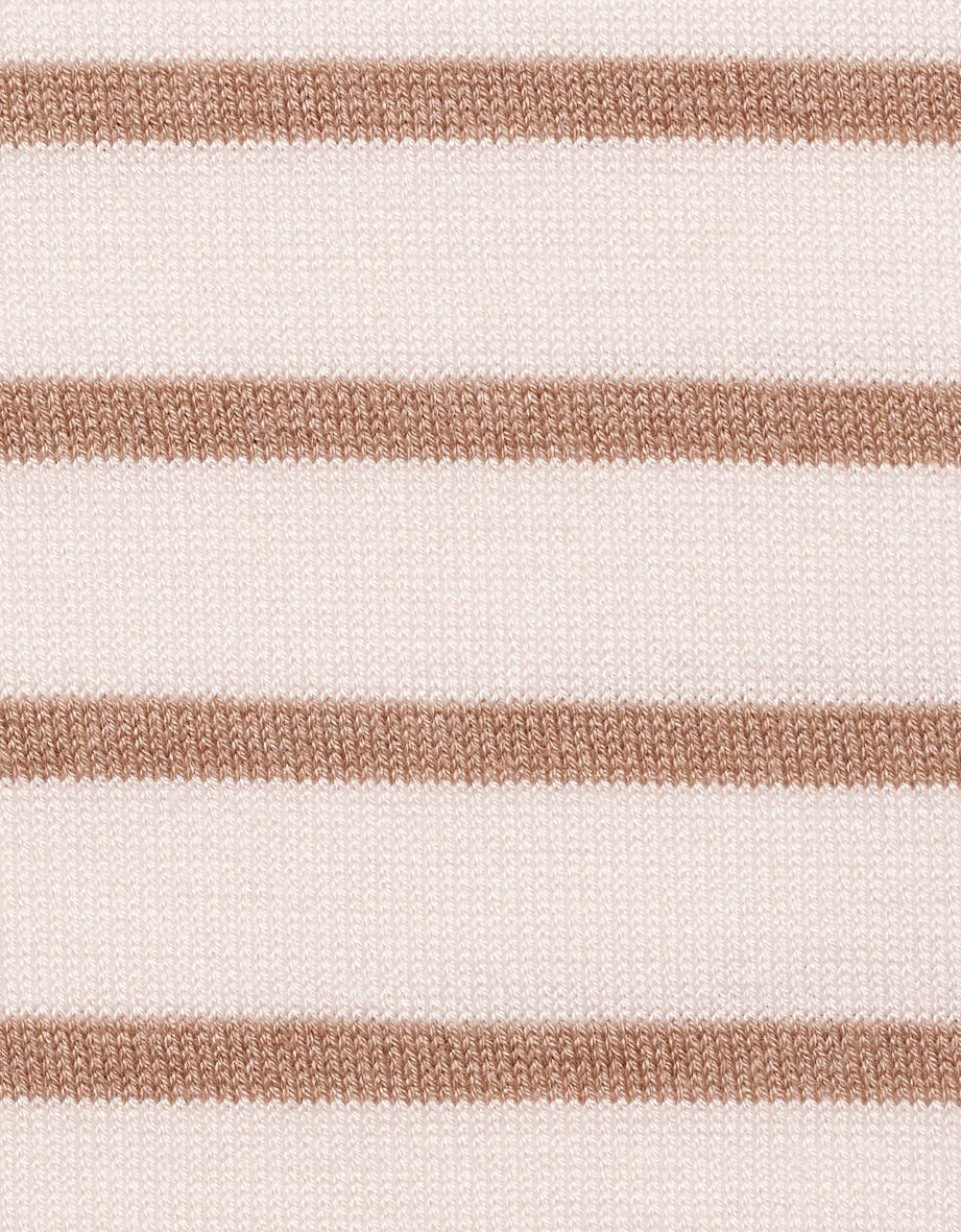 Gestreifter Stoff in Beige und Weiß, Detailansicht, bugatti Stil und Qualität.