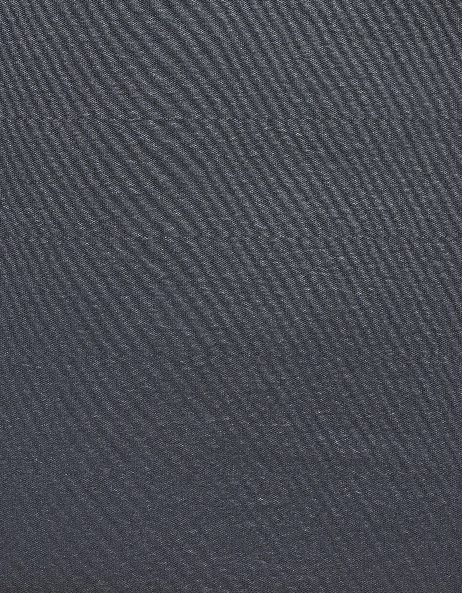 Dunkelblauer Stoff mit feiner Struktur, ideal für bugatti Outfits.