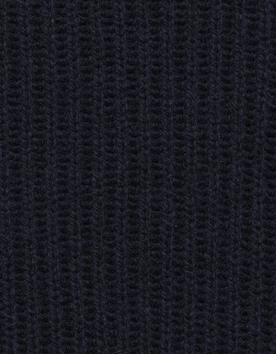 Dunkelblauer, gerippter Stoff von bugatti, Detailaufnahme.