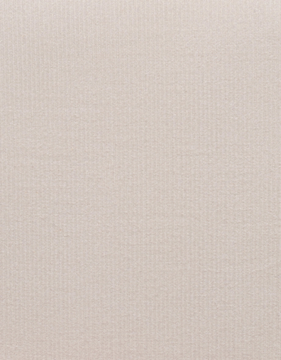 Hemd mit grauem Rollkragenpullover, Detailaufnahme