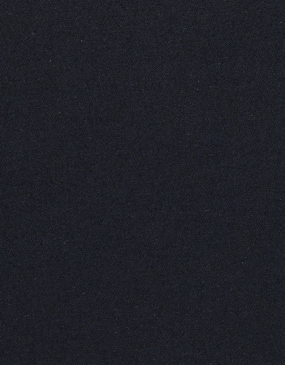 Dunkelblaue bugatti-Hose, Detailansicht mit Logo, klassische Naht.