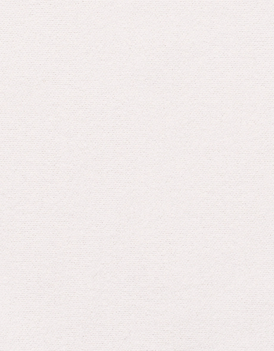 Leeres weißes Büstenbild, kein Outfit oder Bekleidungsstück sichtbar.