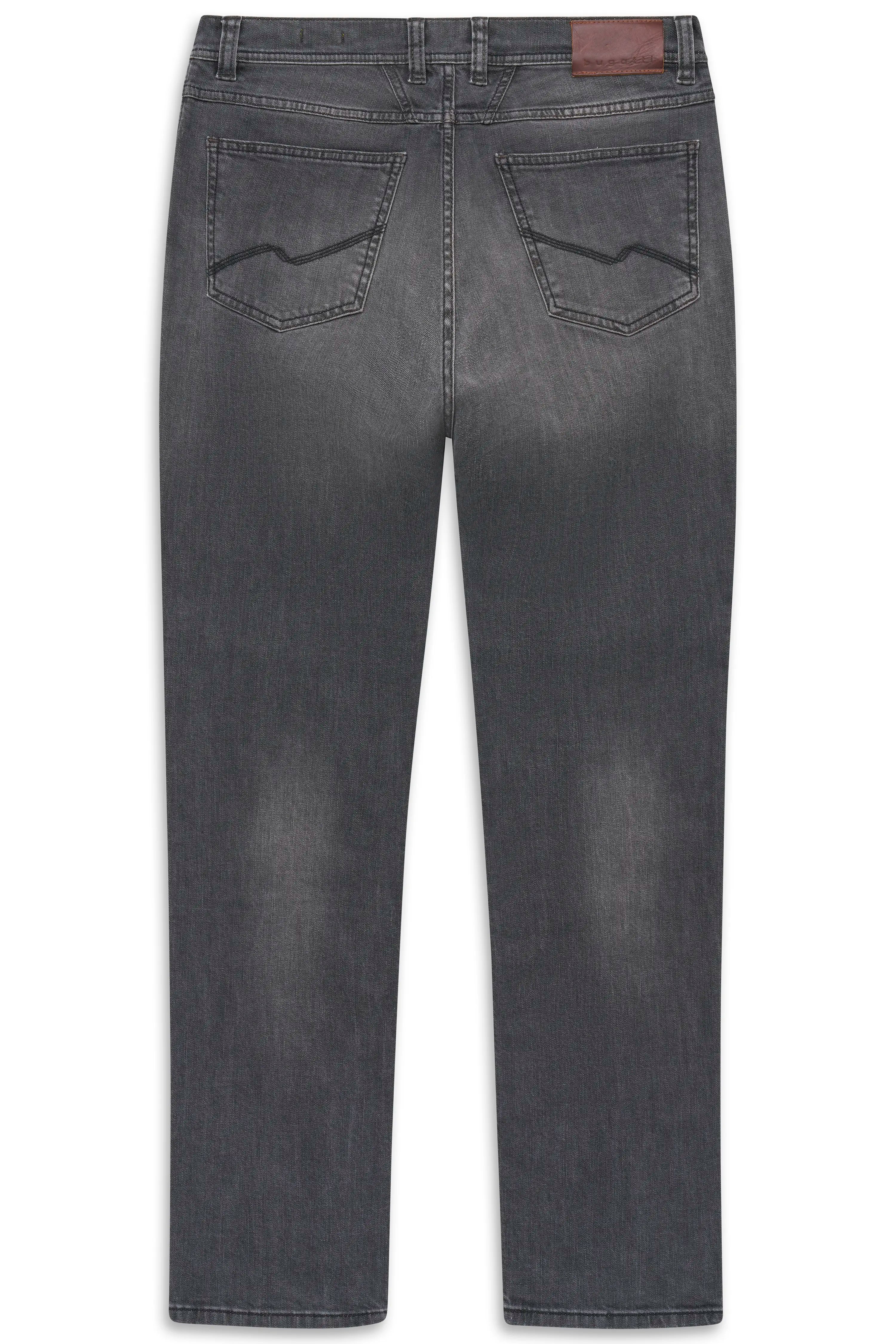 Graue Jeans von bugatti, Rückansicht, legeres Design, hochwertig verarbeitet.