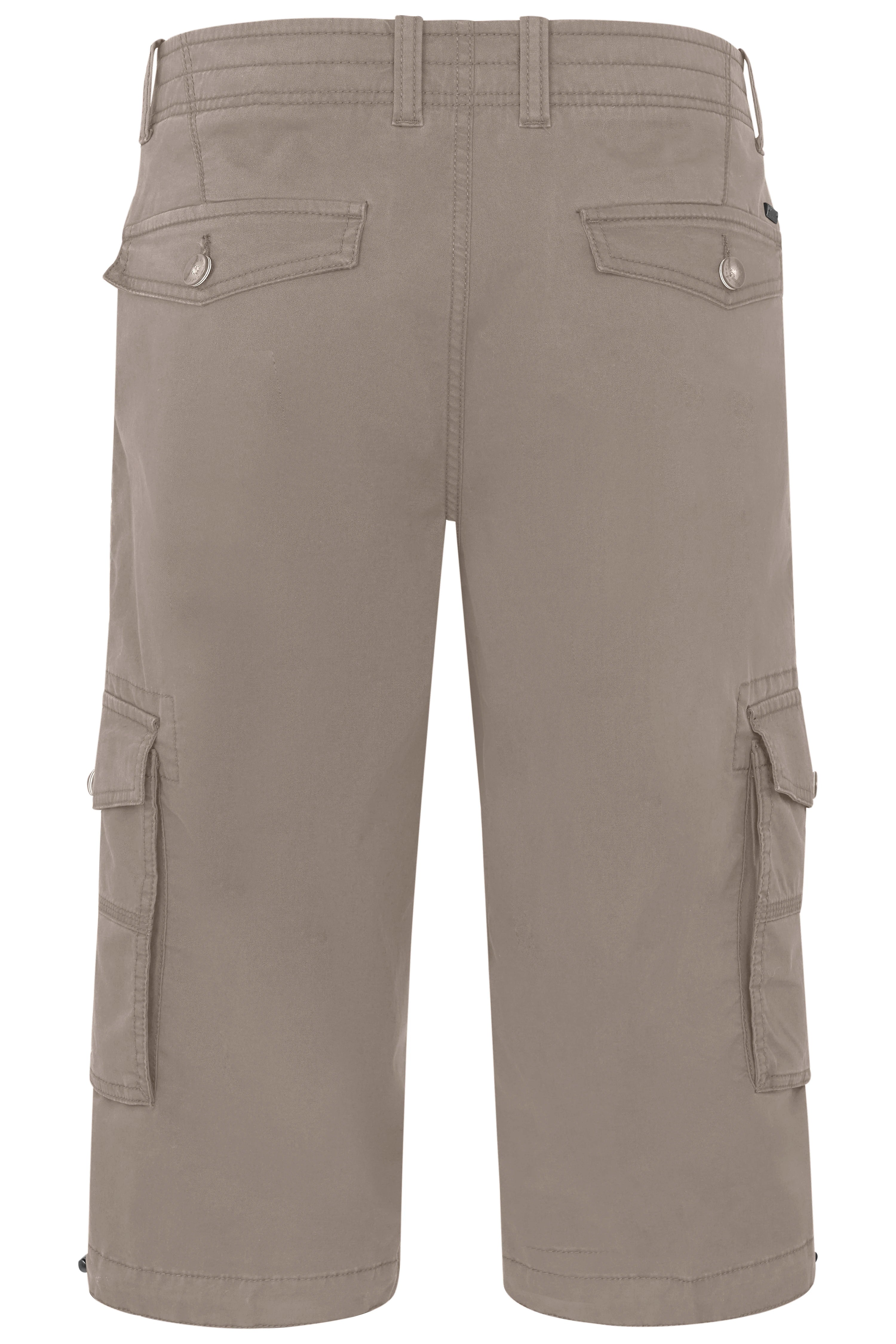 Beige bugatti Cargo-Shorts, Rückansicht, mit Taschen und Knopfdetails, legeres Büstenbild.