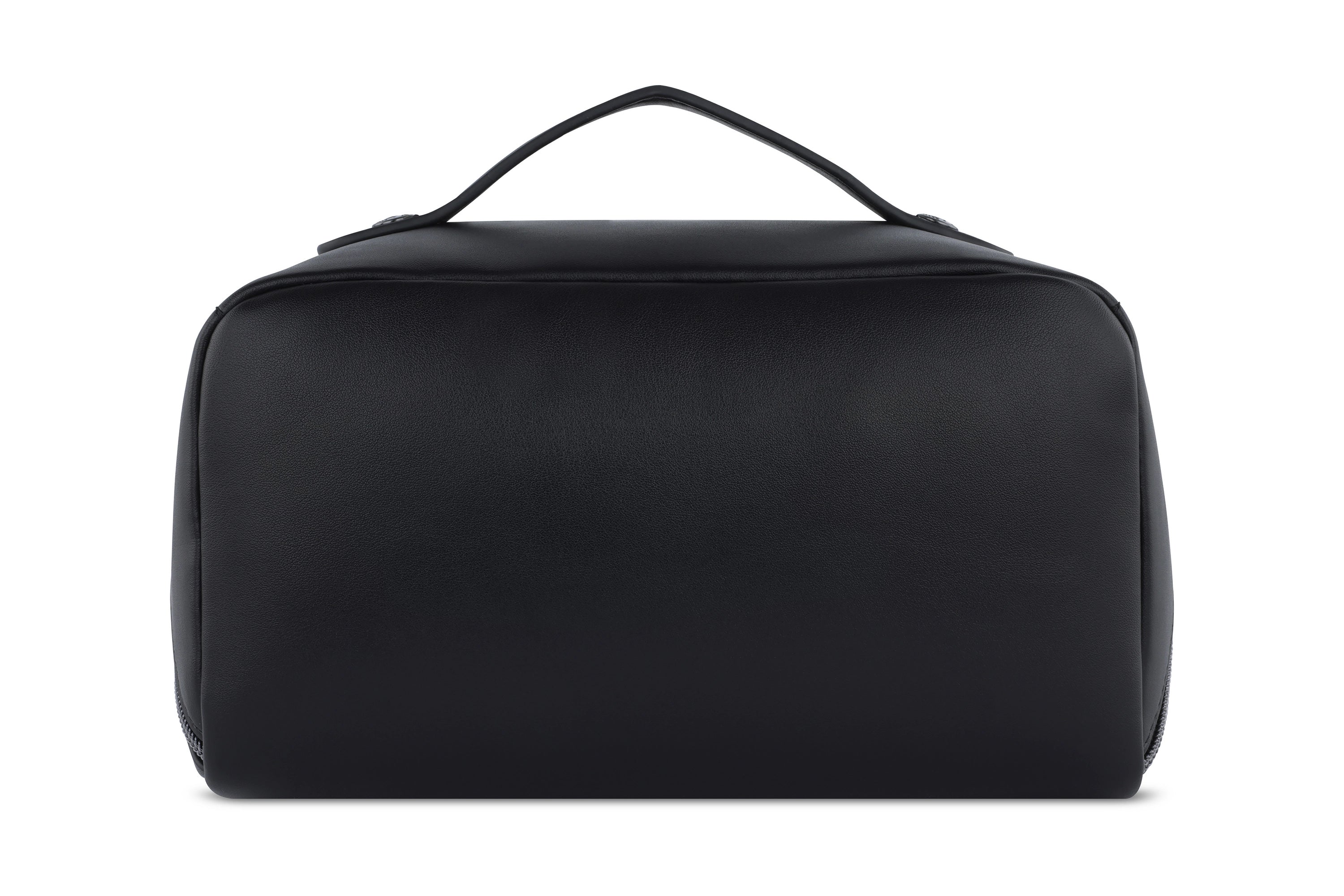 Schwarze bugatti Tasche, schlichtes Design, Büstenbild, eleganter Look.