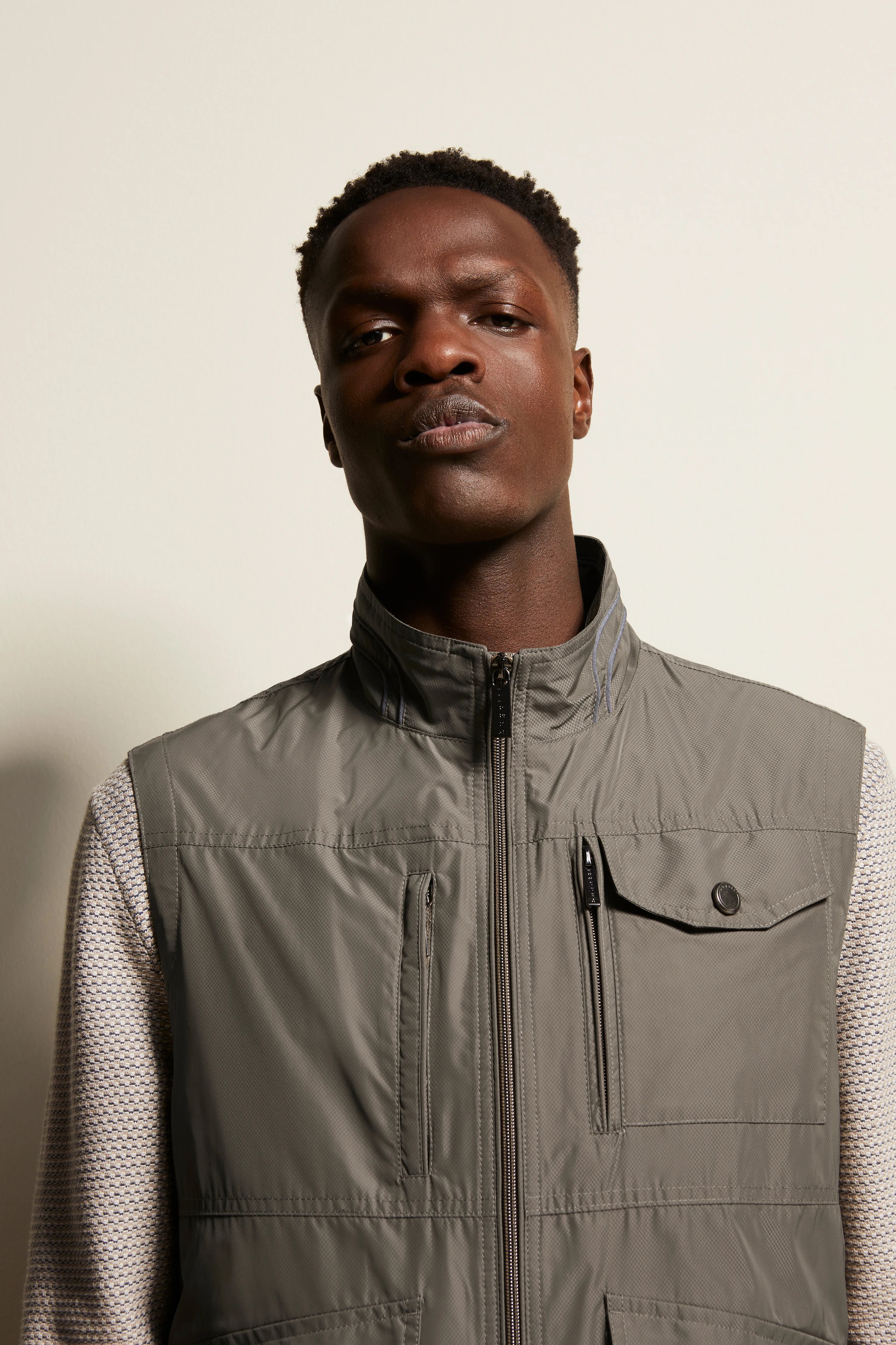 bugatti vest, grey, back view, casual, high-quality materials, stylish and timeless.