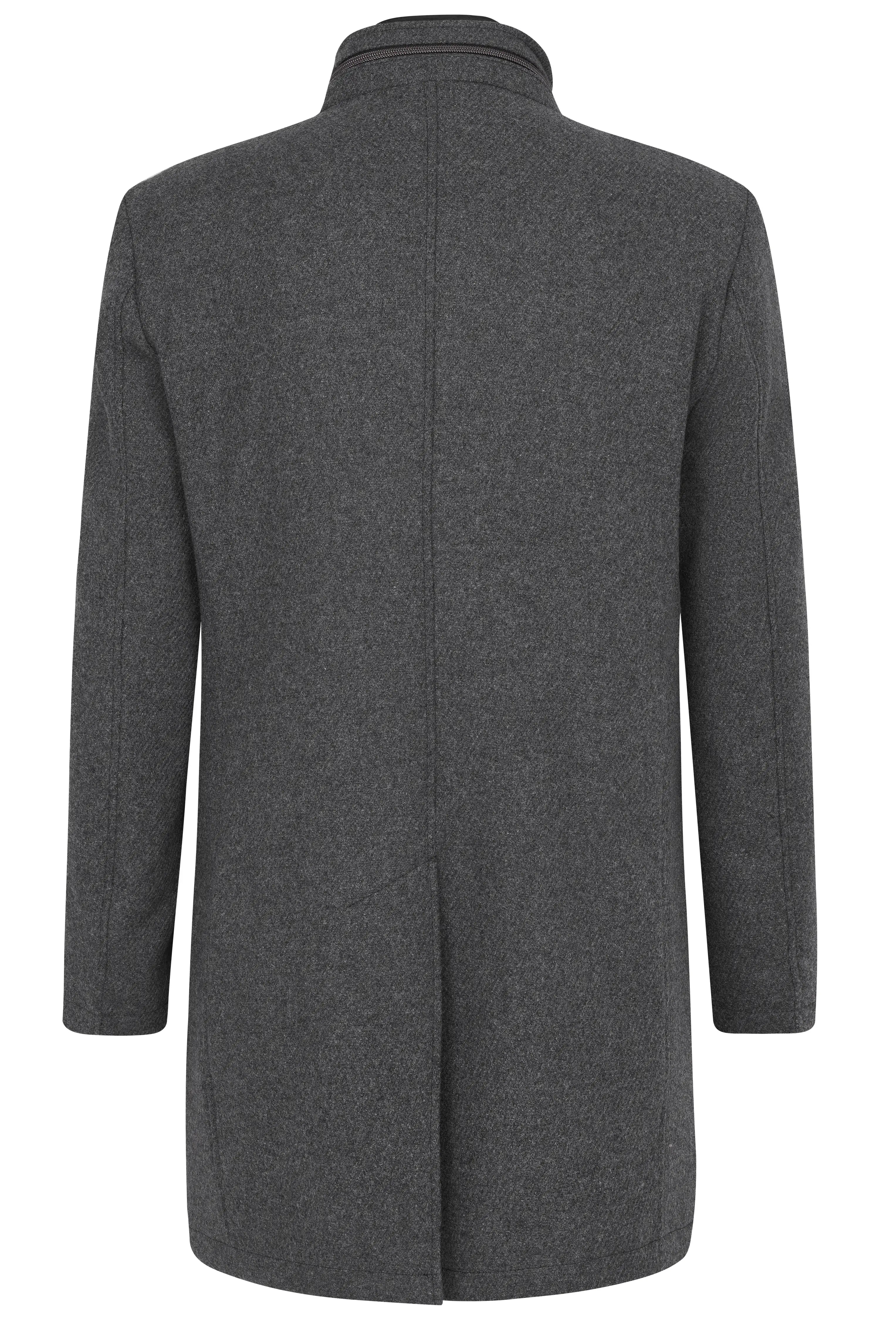 Gray bugatti coat, back view, elegant design, bust setting.