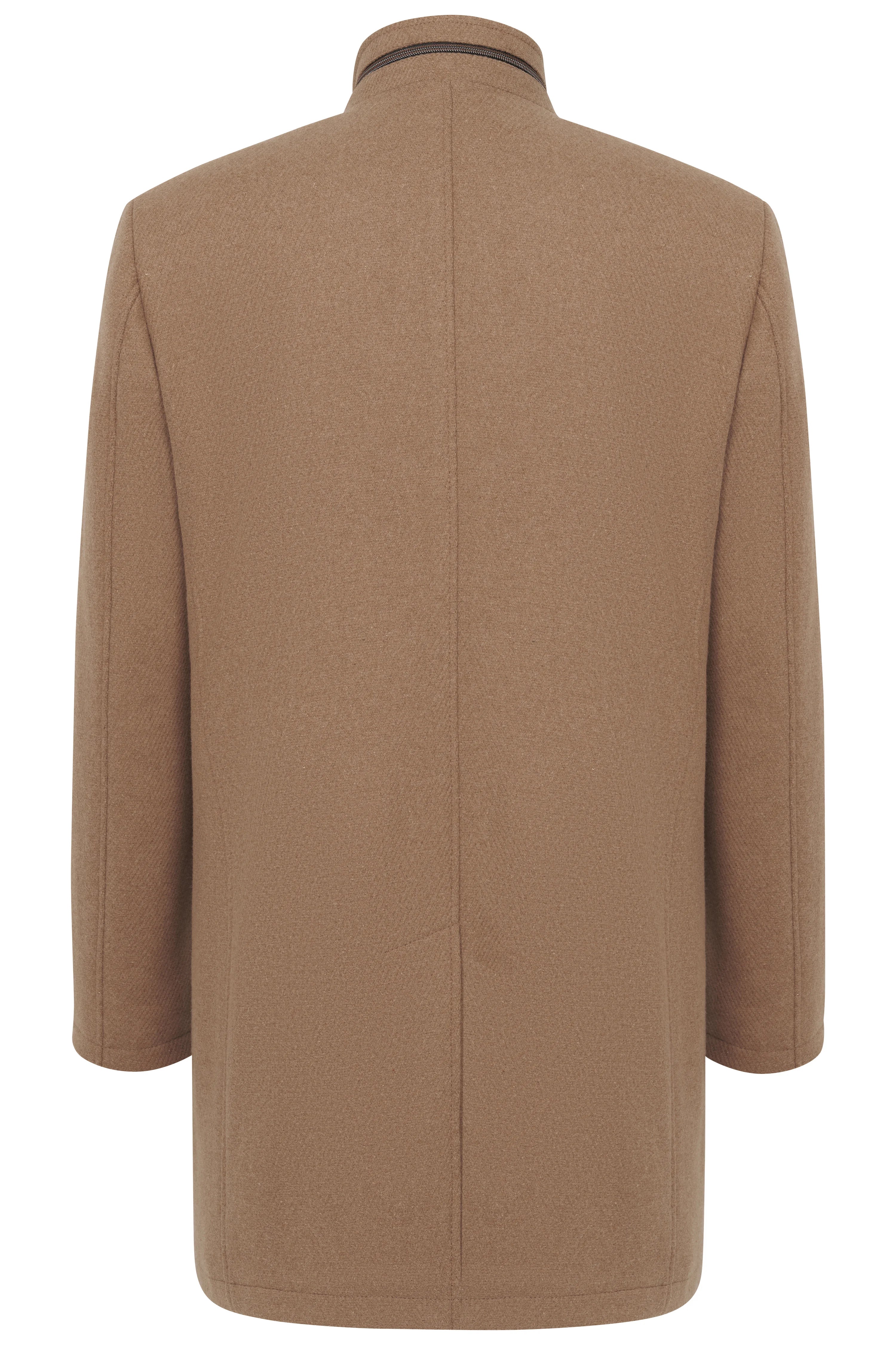Bust image of a beige bugatti coat, sleek design, premium materials.