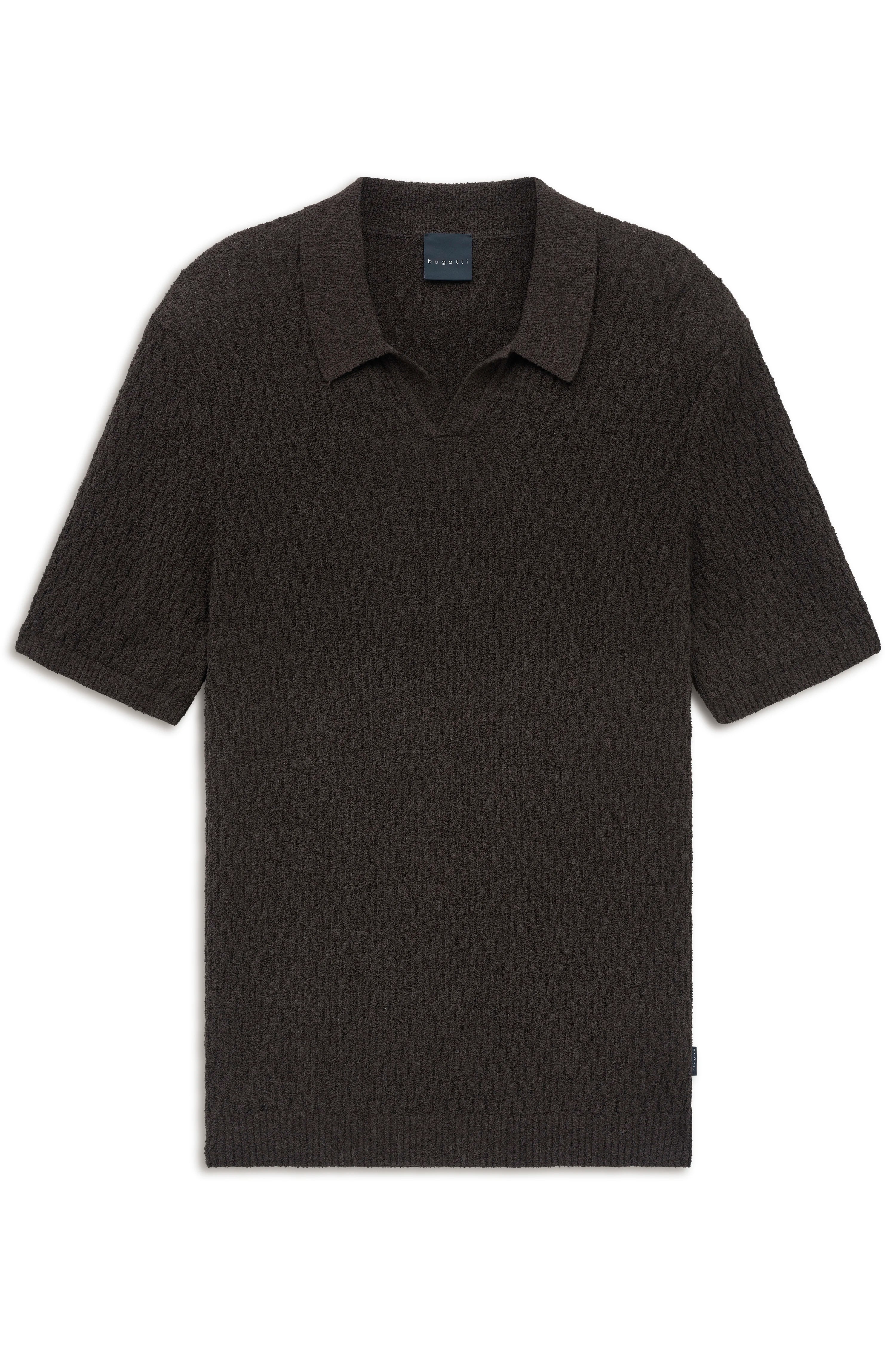 bugatti braunes Polohemd mit Strickmuster, Büstenbild, zeitlos elegant.
