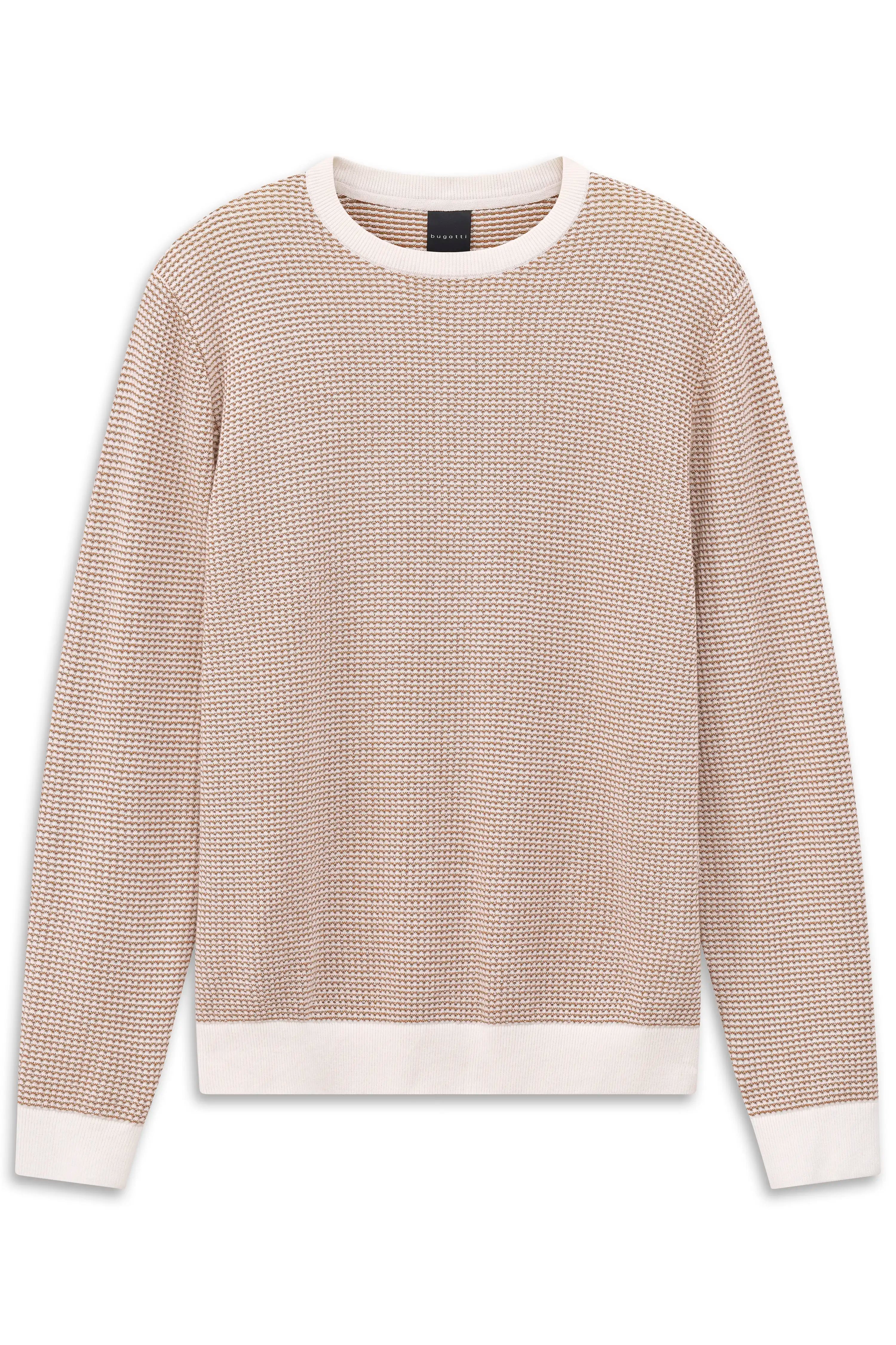 Büstenbild eines beigen bugatti Pullovers mit cremefarbenen Bündchen, texturiertes Design.