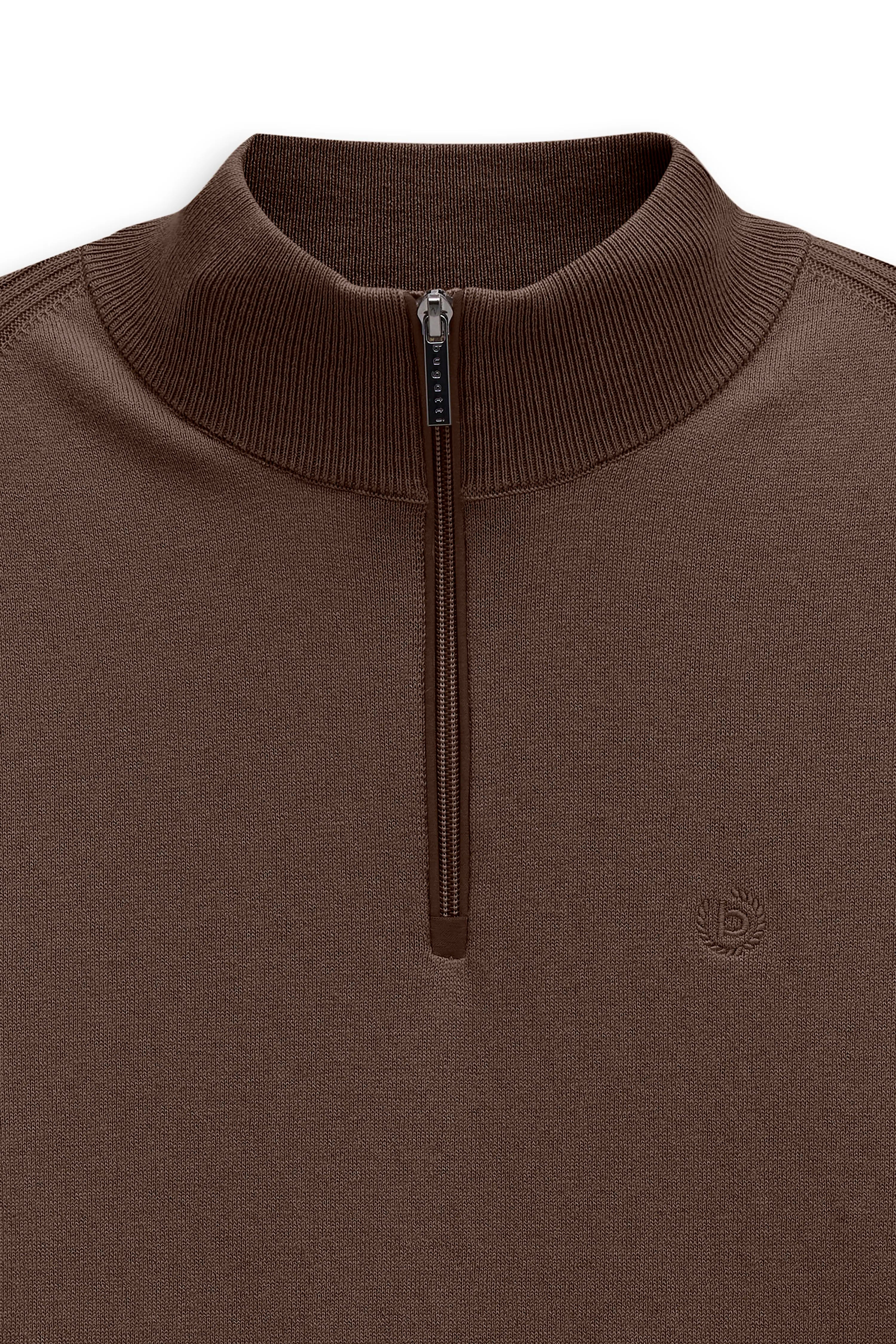 Brauner bugatti Strickpullover mit Reißverschluss in Büstenansicht, zeitloses Design.