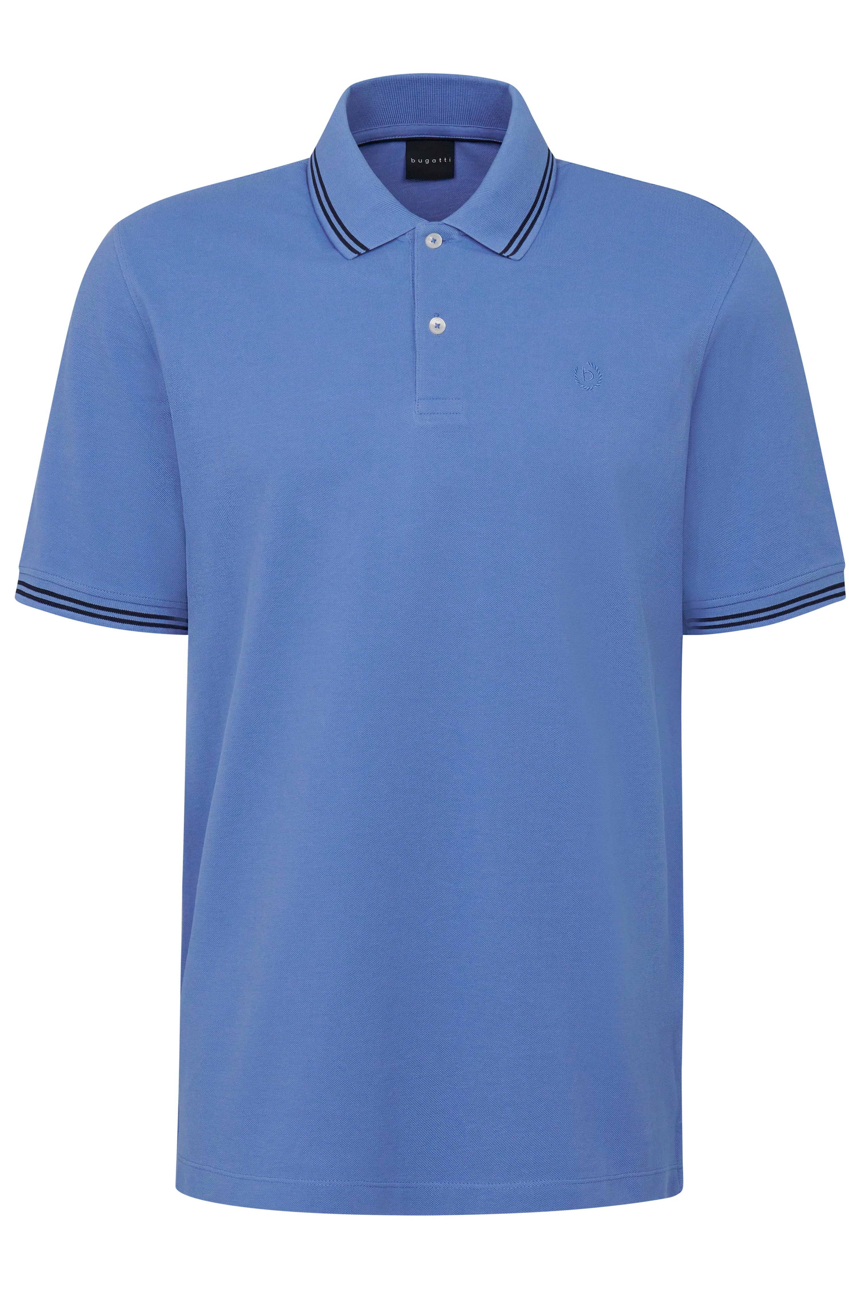 Blaues bugatti Polohemd mit Kontraststreifen an Kragen und Ärmeln, Büstenbild.