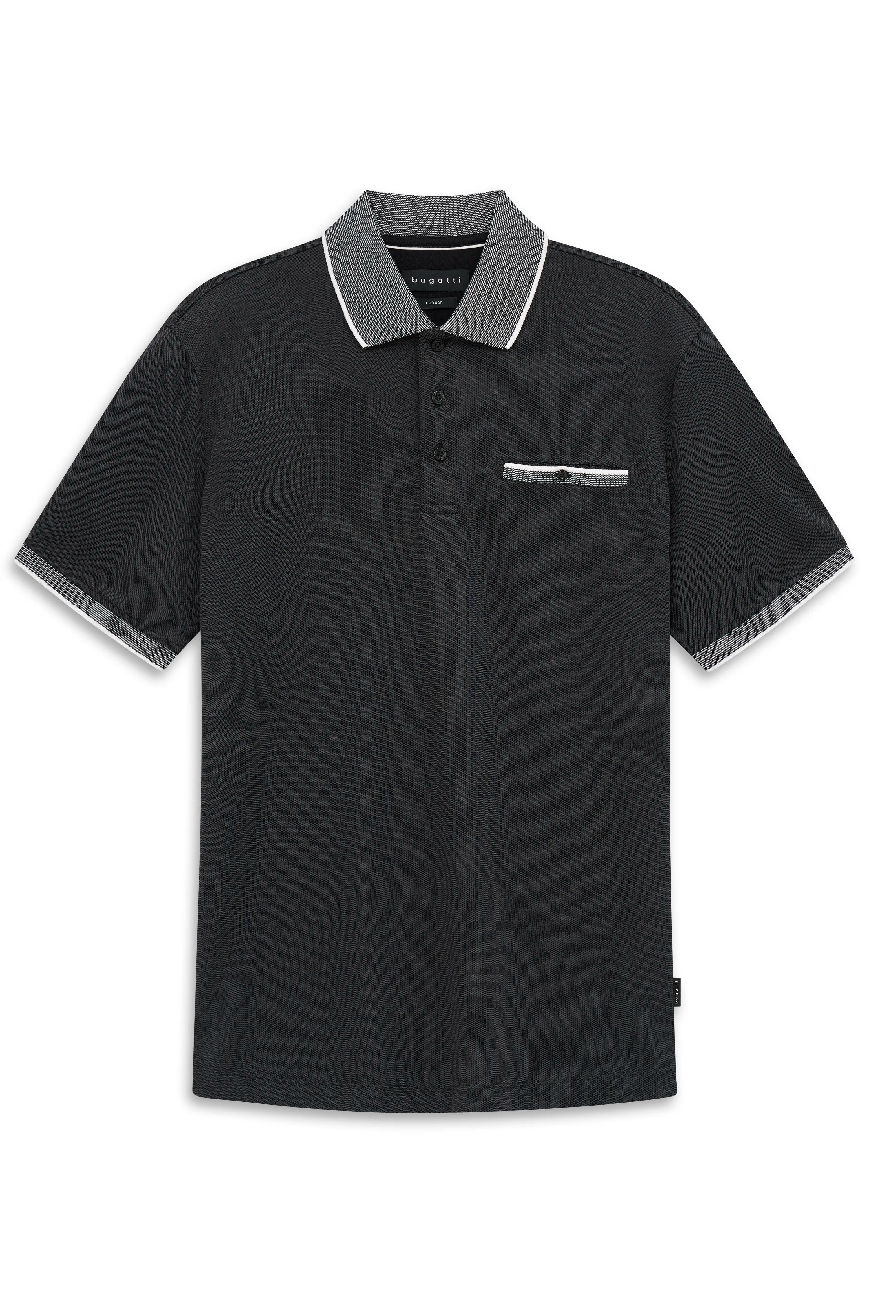 Schwarzes bugatti Polohemd mit grauem Kragen und Ärmelabschlüssen, Büstenbild.