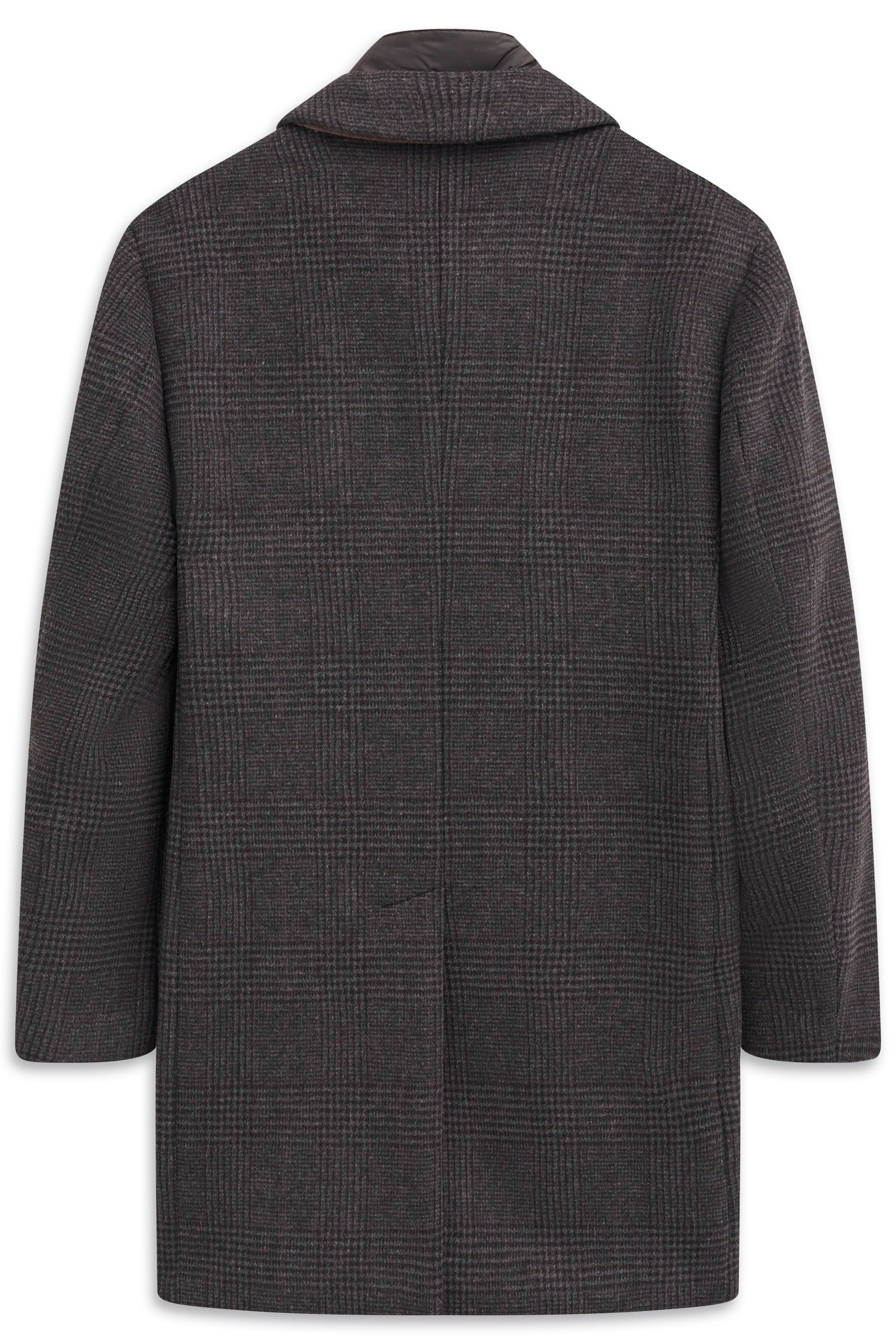 Grauer bugatti Mantel mit Karomuster, Rückenansicht, Büstenbild.