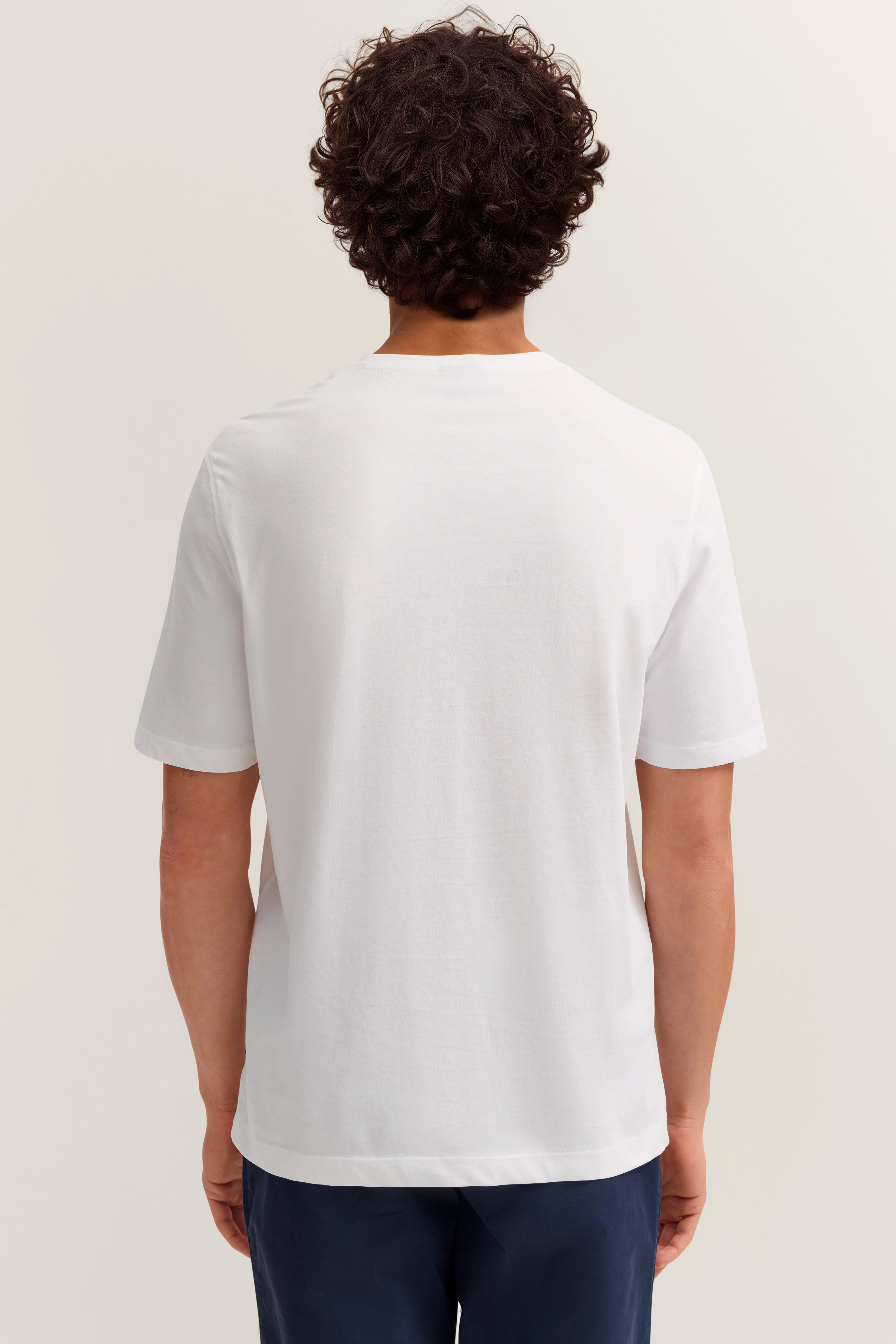 bugatti men's modern fit cotton T-shirt with print and round neck made of high-quality cotton in modern fit in white