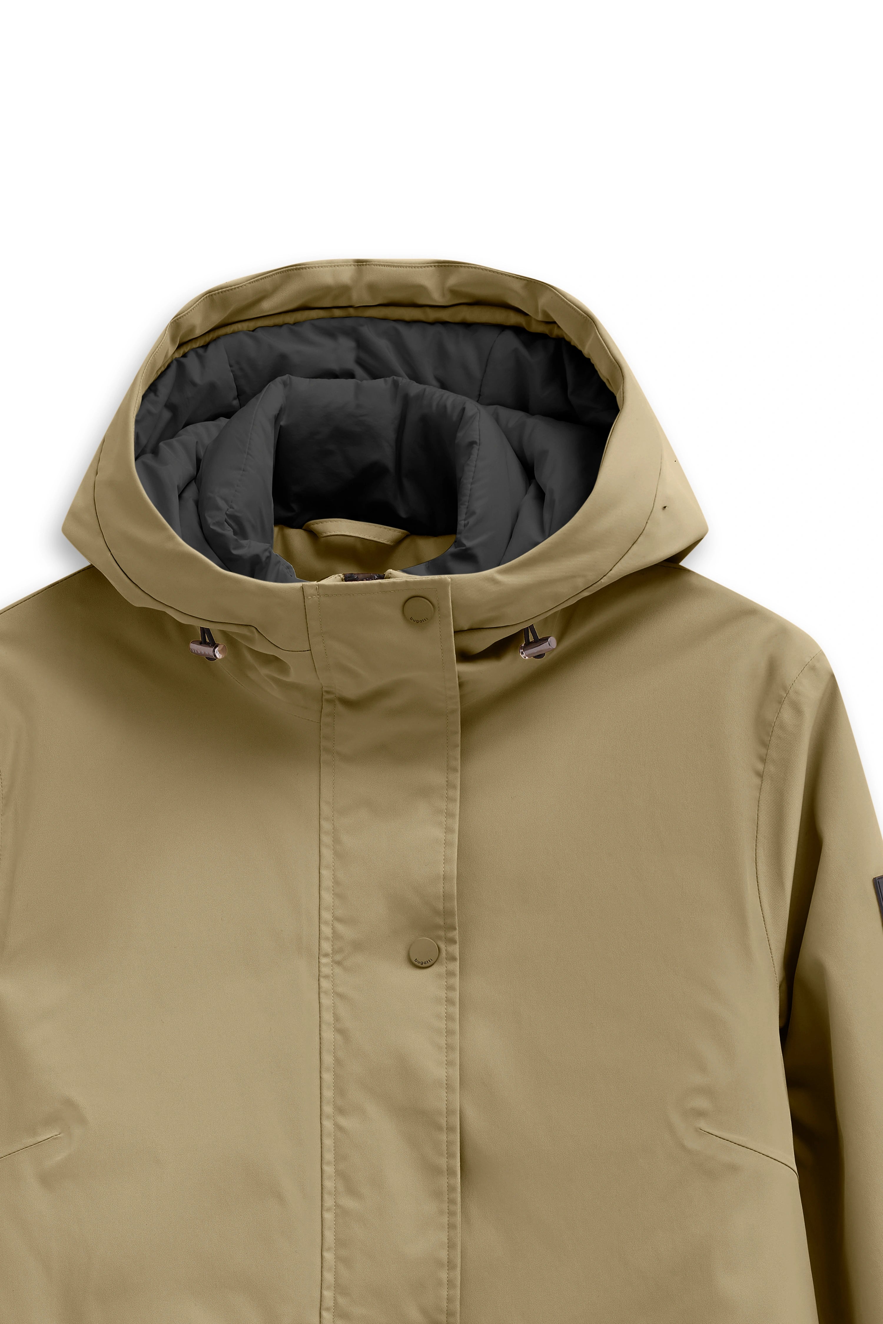 Beige bugatti Jacke, Detailansicht mit Kapuze, Büstenbild, stilvoll und funktional.
