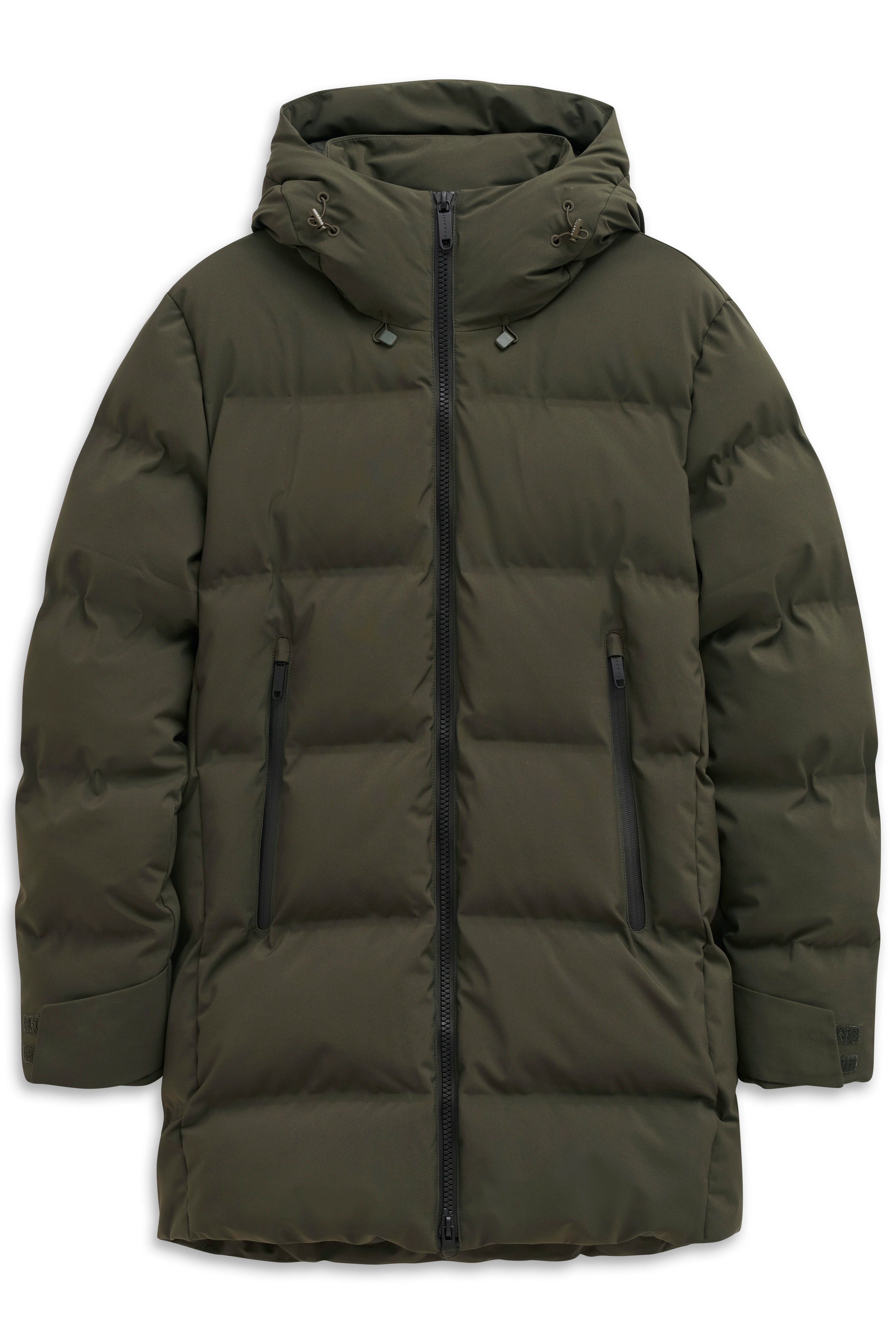 Grüne bugatti Daunenjacke mit Kapuze, legeres Büstenbild, stilvoll und hochwertig.