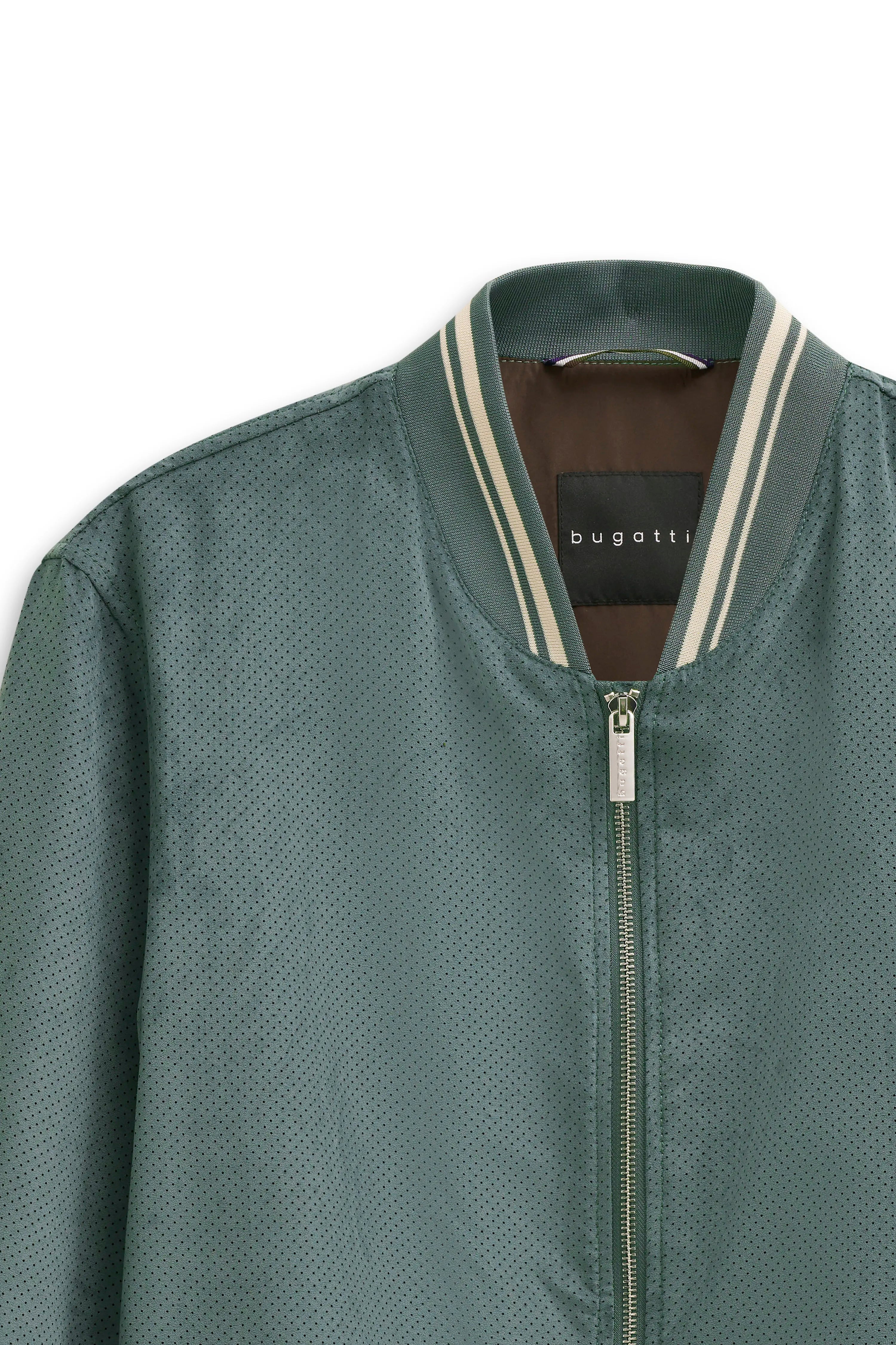 Grüne bugatti Jacke mit perforiertem Design, Büstenbild, sportlich-elegant.
