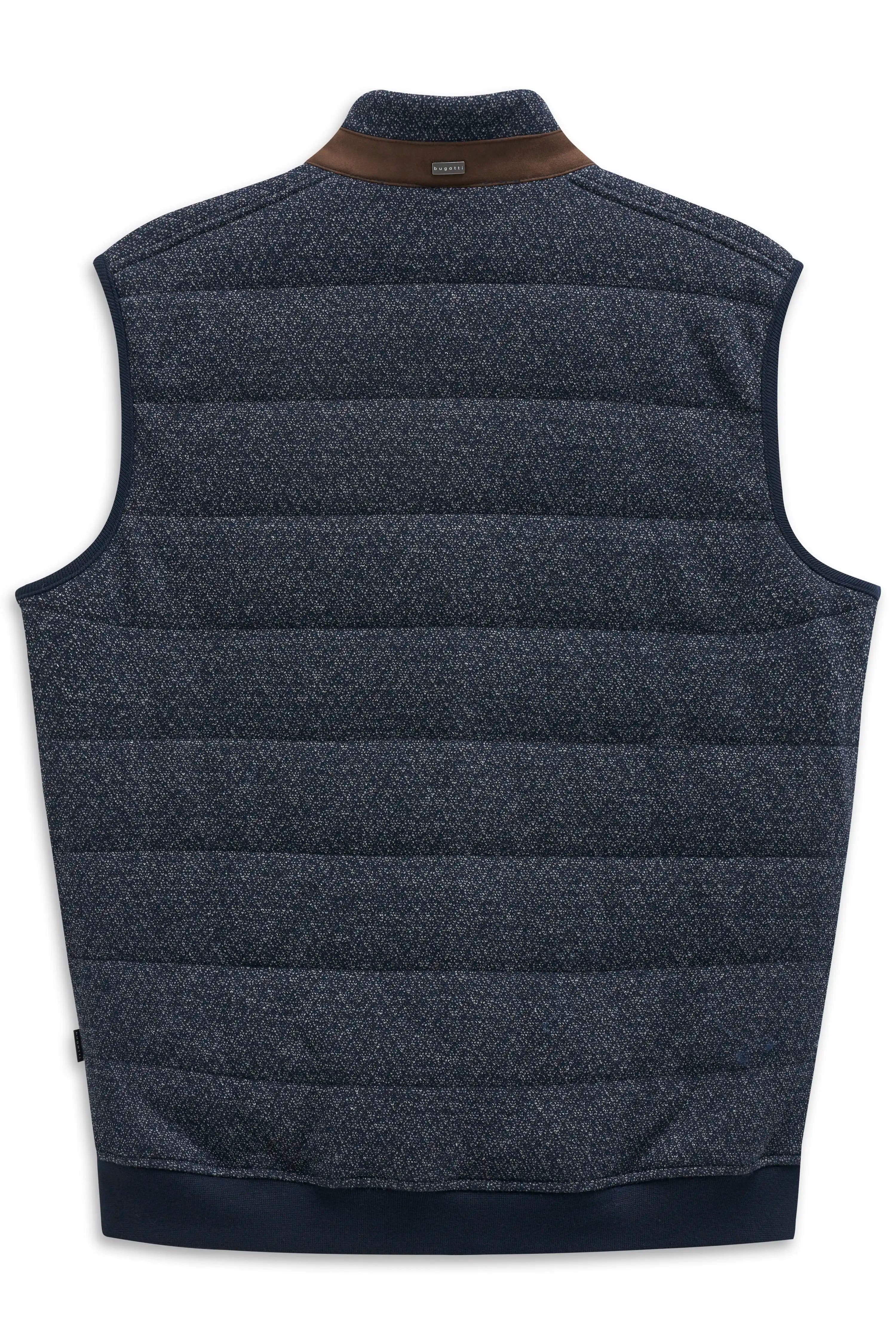 Back view of a dark blue bugatti vest with brown collar and fine pattern.
