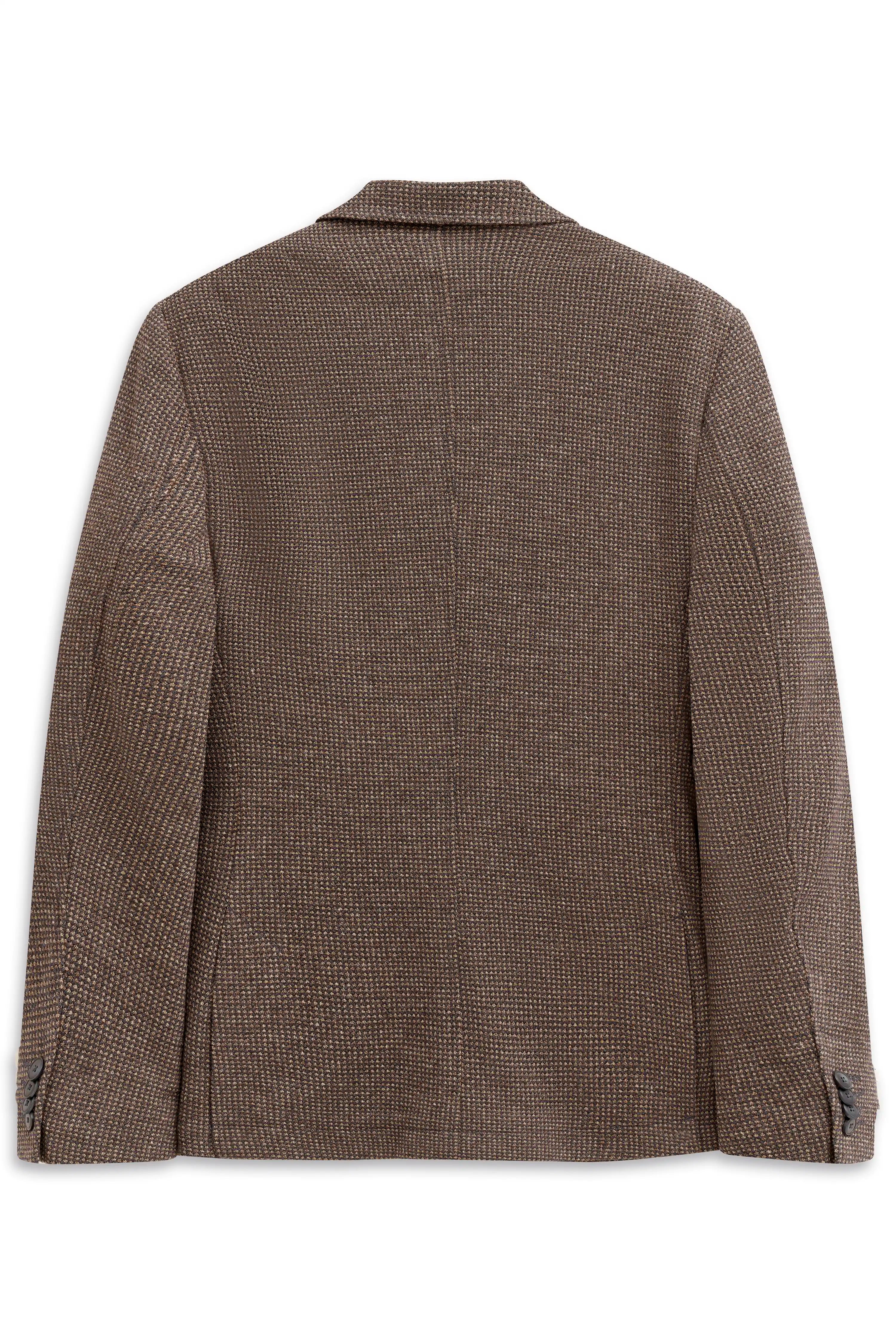 Brauner bugatti Blazer, Texturdesign, Rückenansicht, leger, stilvoll, hochwertiges Material.