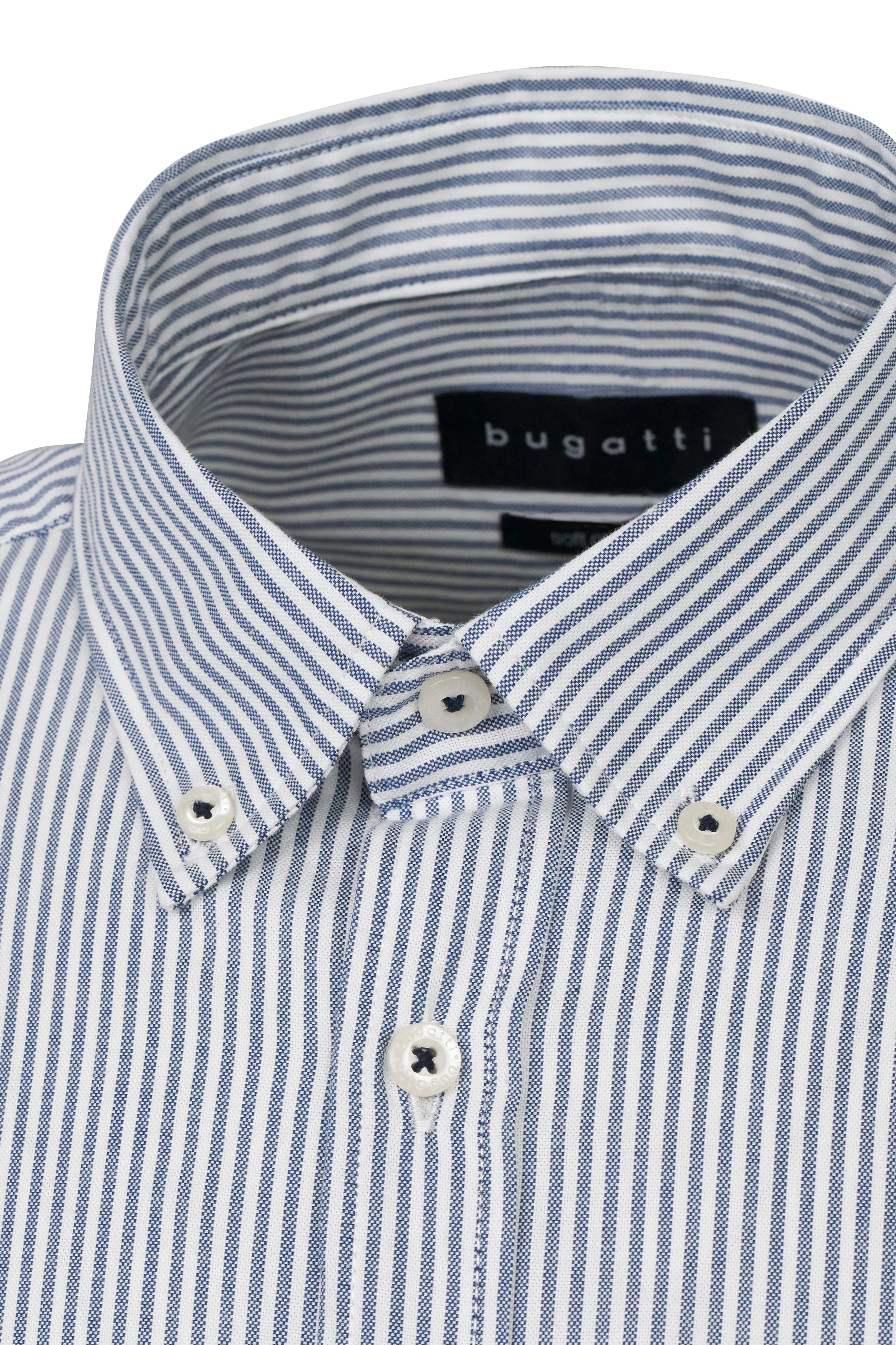 Blauw-wit gestreept bugatti overhemd, klassieke snit, elegant design.