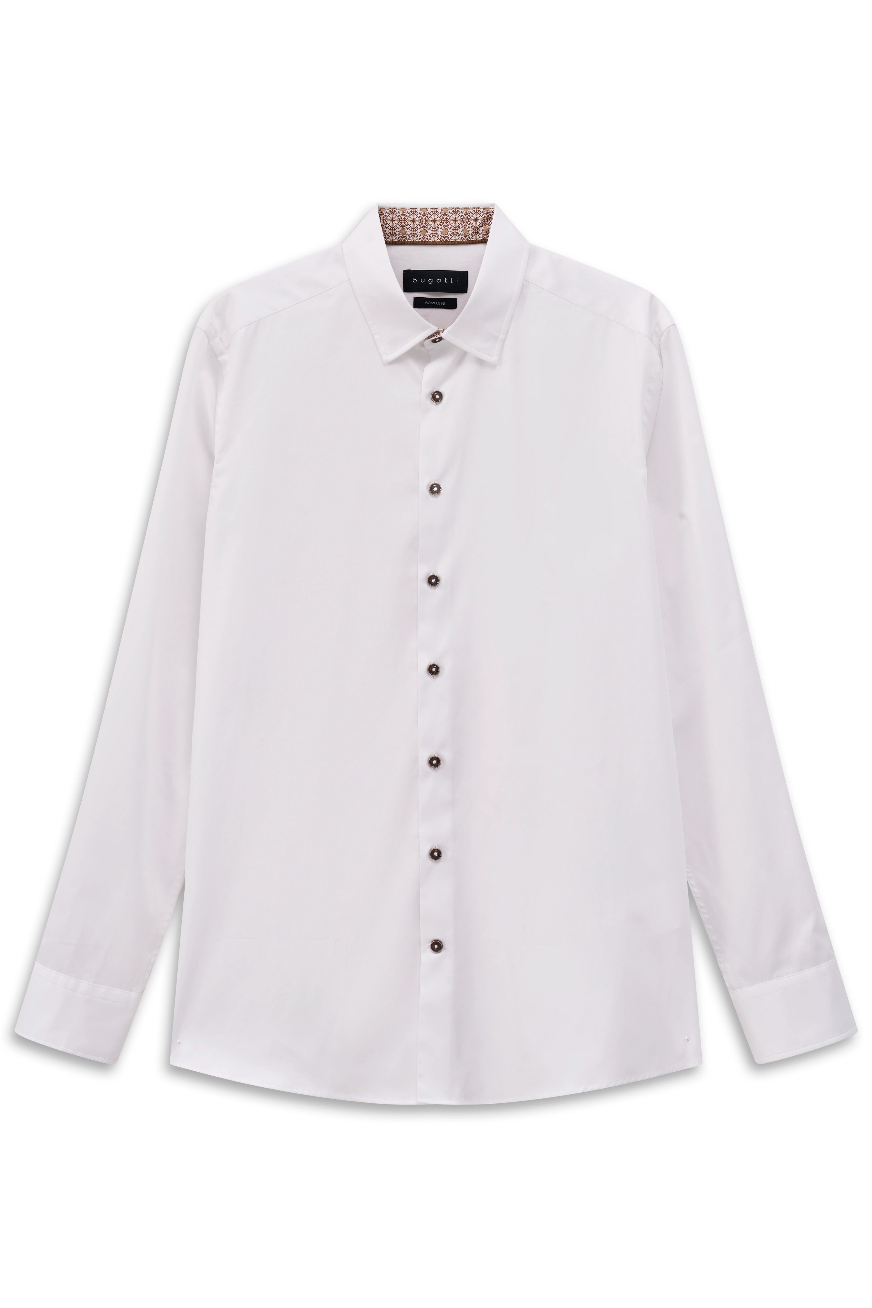 Weißes bugatti Hemd mit dunklen Knöpfen, klassisches Design, Büstenbild.