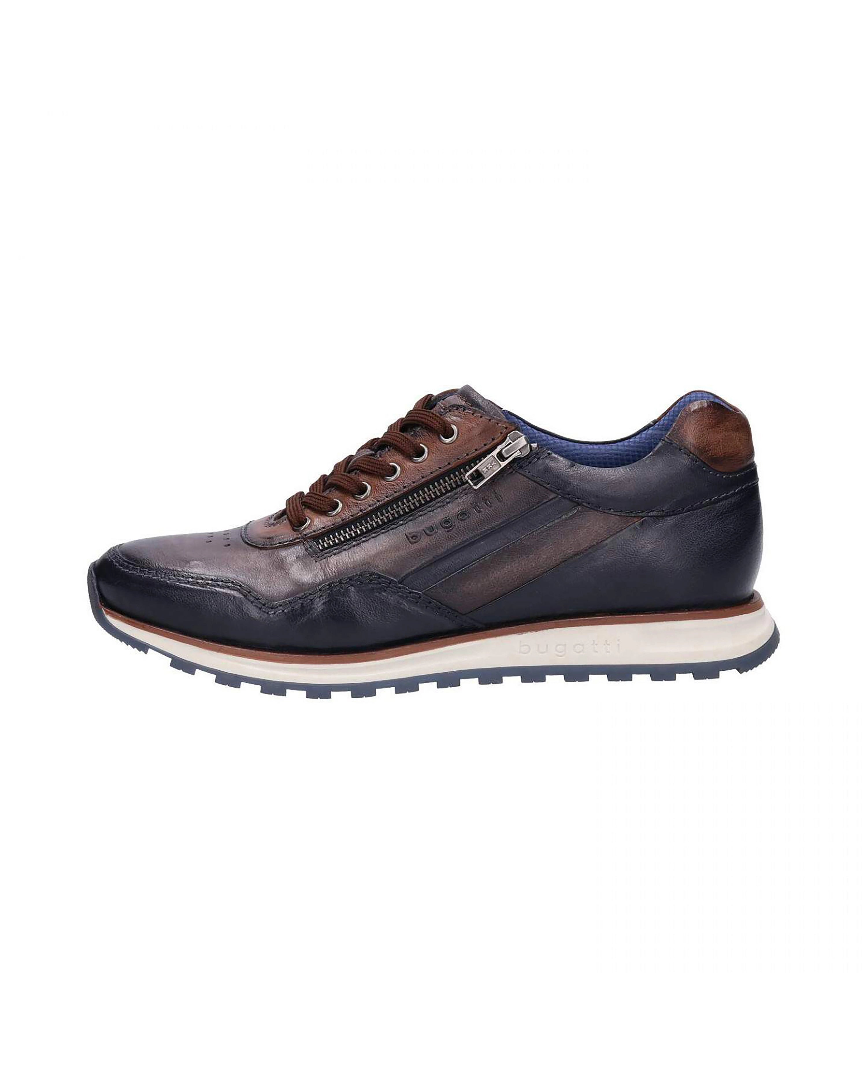 bugatti Sneaker in Braun und Blau, Lederoptik, Seitenreißverschluss, sportlich-elegant, Seitenansicht.