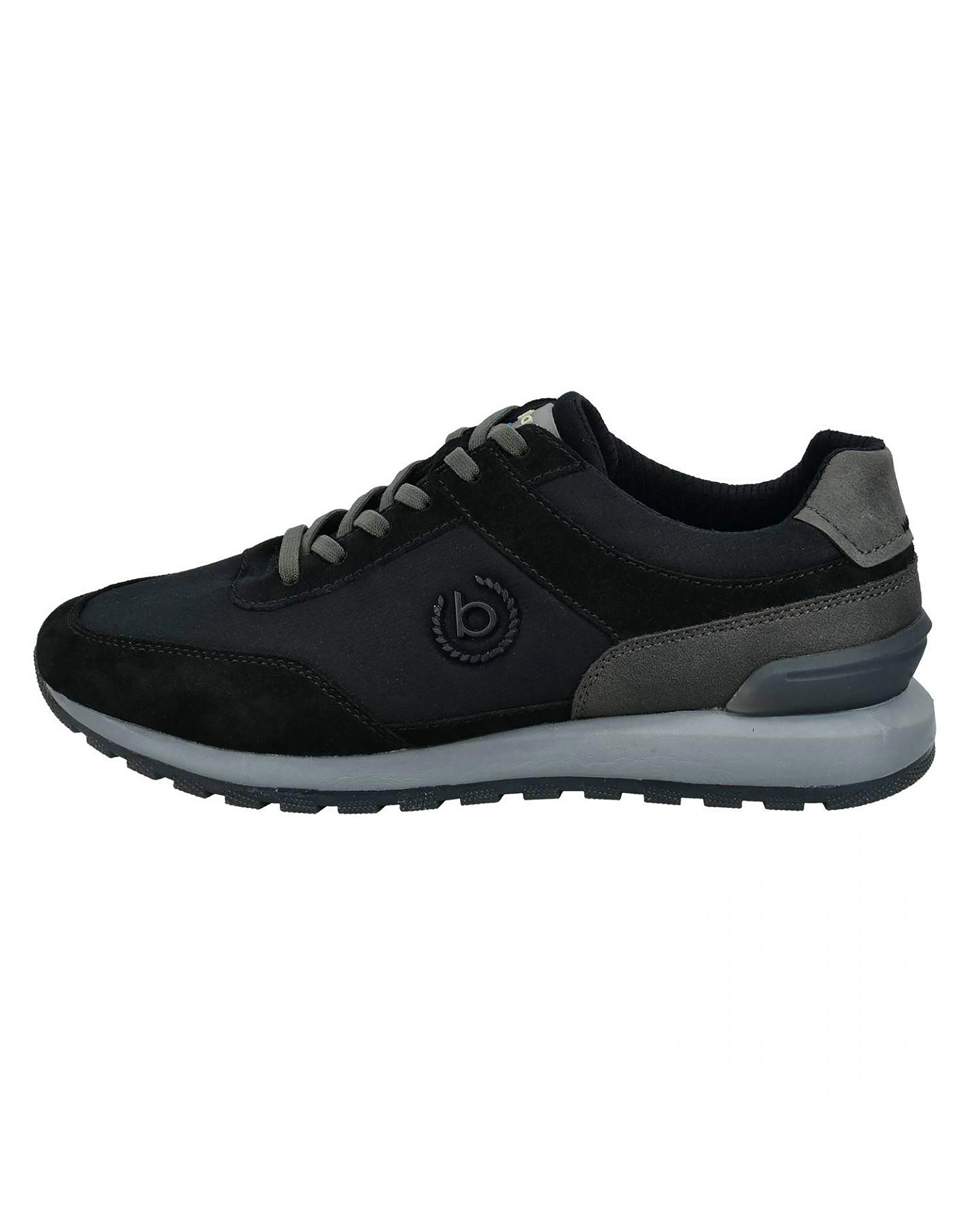 Schwarzer und grauer bugatti Sneaker aus Leder, seitliche Ansicht, sportlich-elegantes Design, Büstenbild.