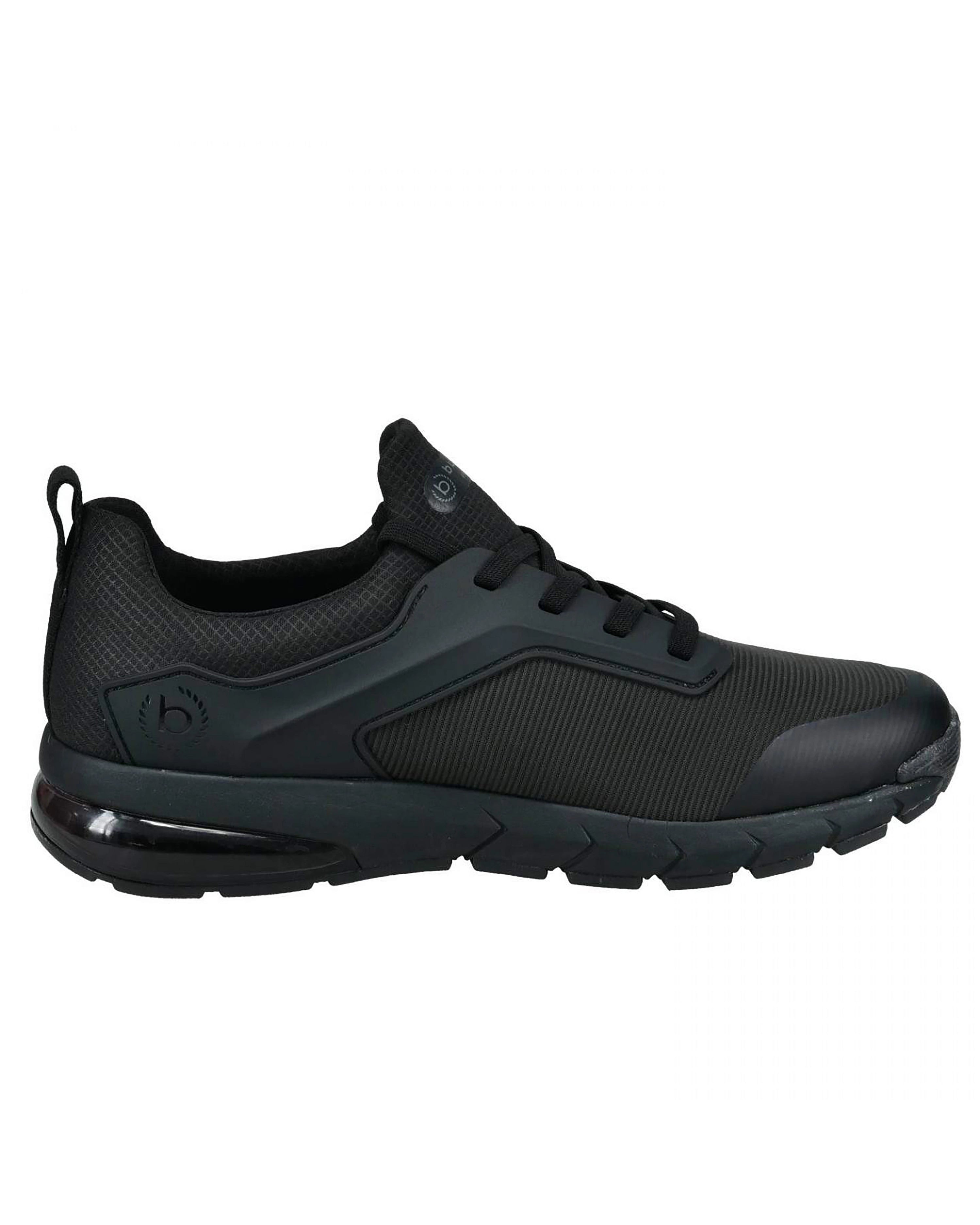 Schwarzer bugatti Sneaker, Büstenbild, sportliches Design mit moderner Struktur.