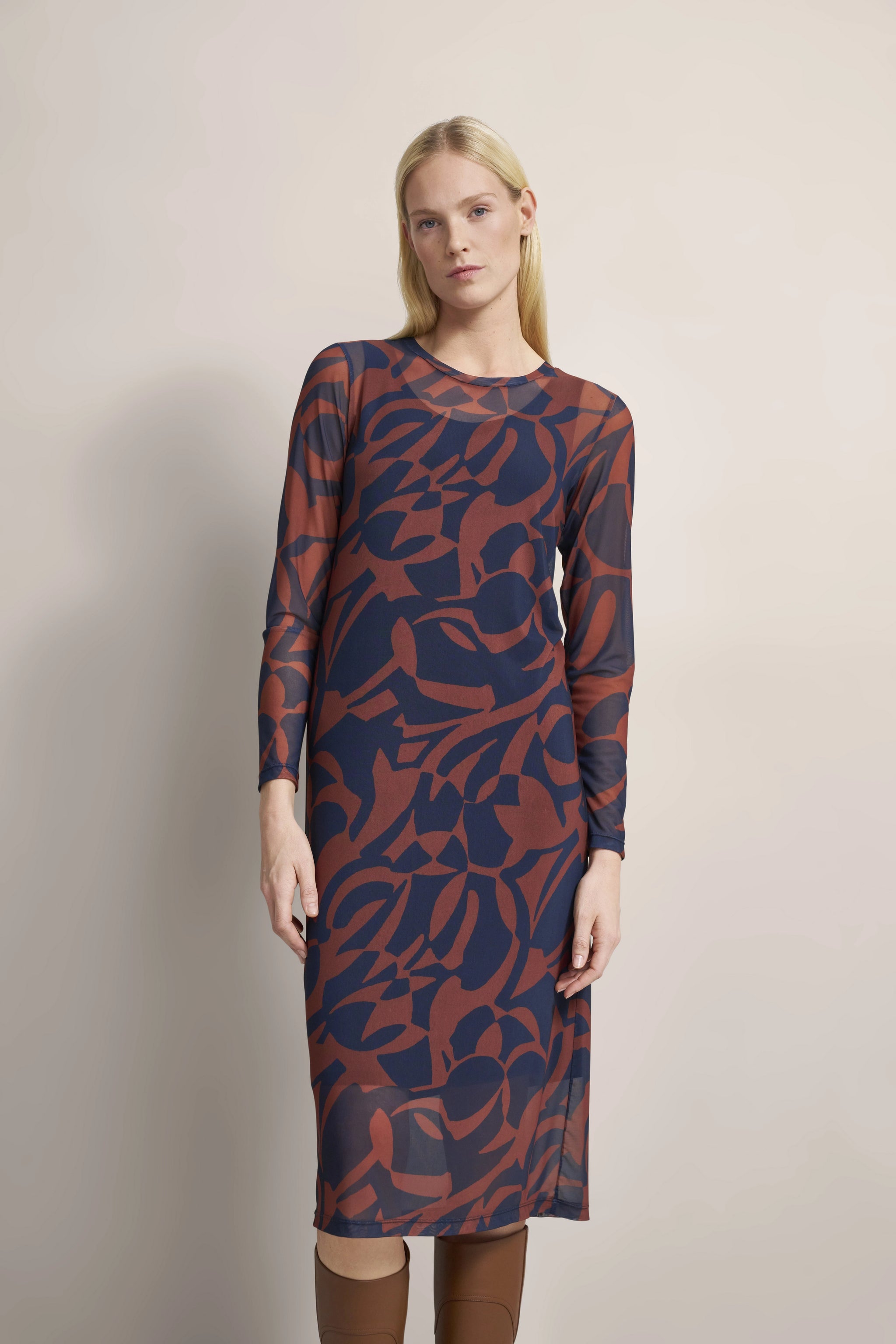 bug_W1329_7138_390_model-f.