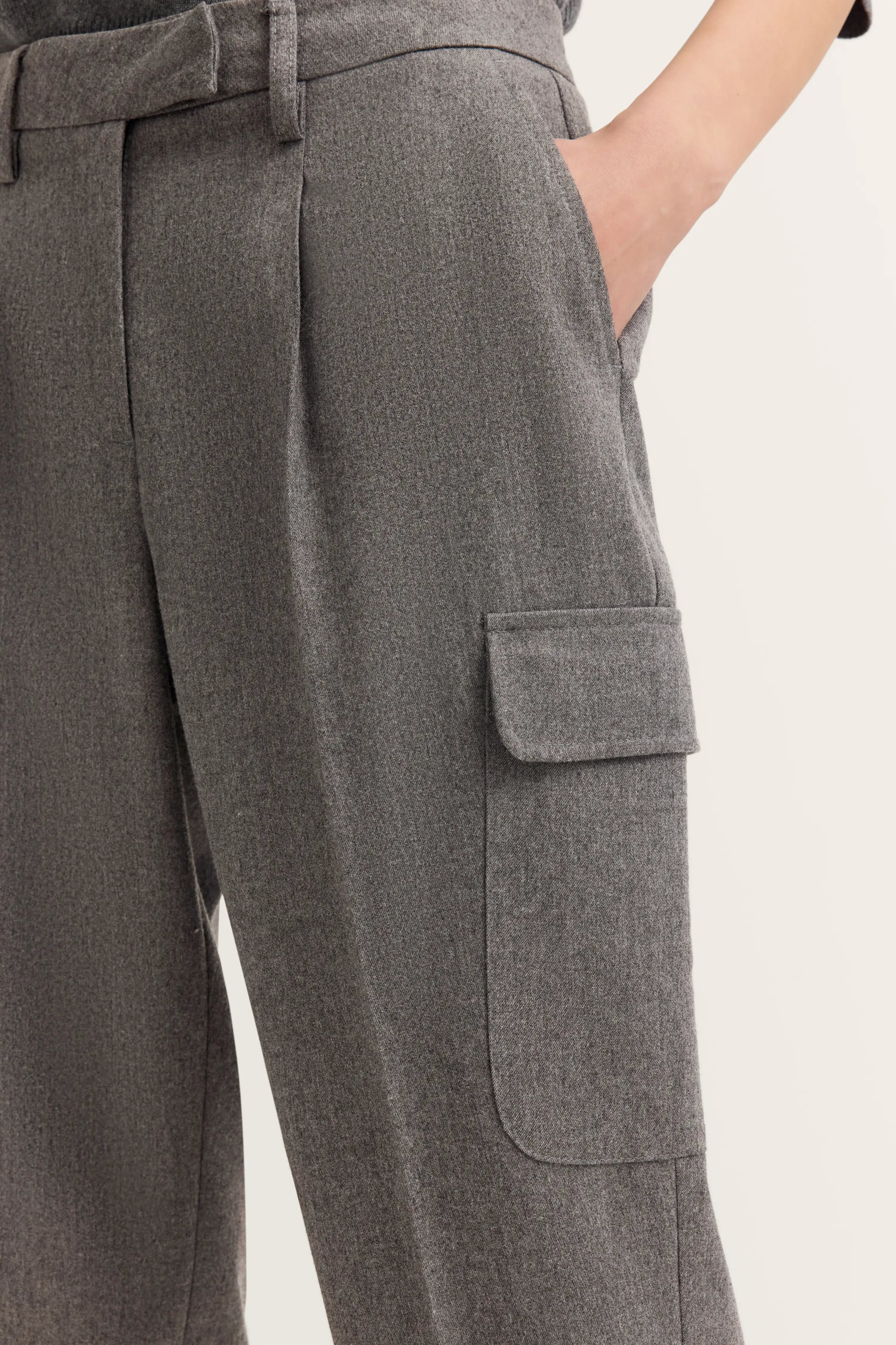 Gray bugatti pants with cargo pocket, exuding Italian-inspired style and sophistication.