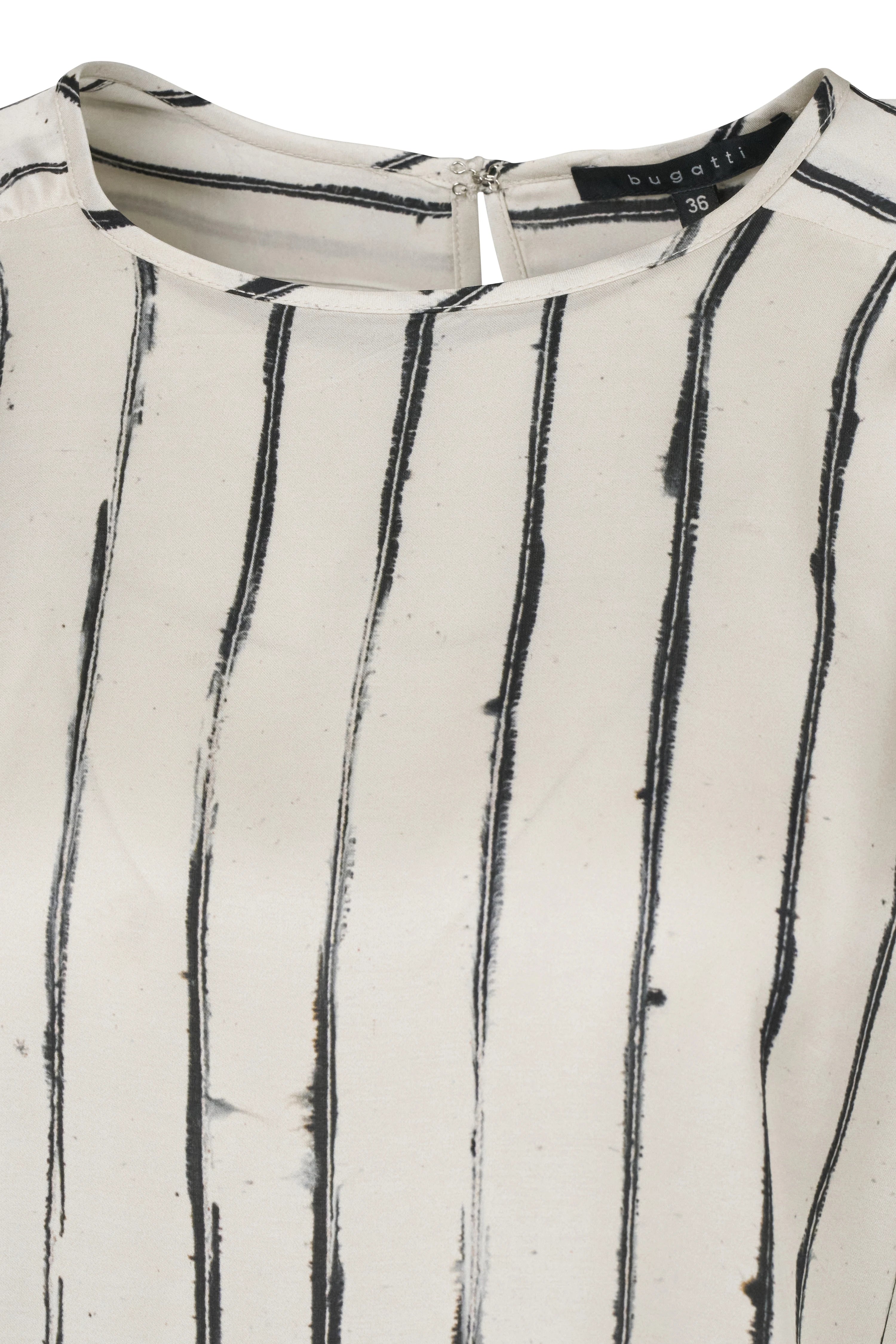 bugatti Damenoberteil mit schwarz-weißen Streifen, Büstenbild, elegantes Design.