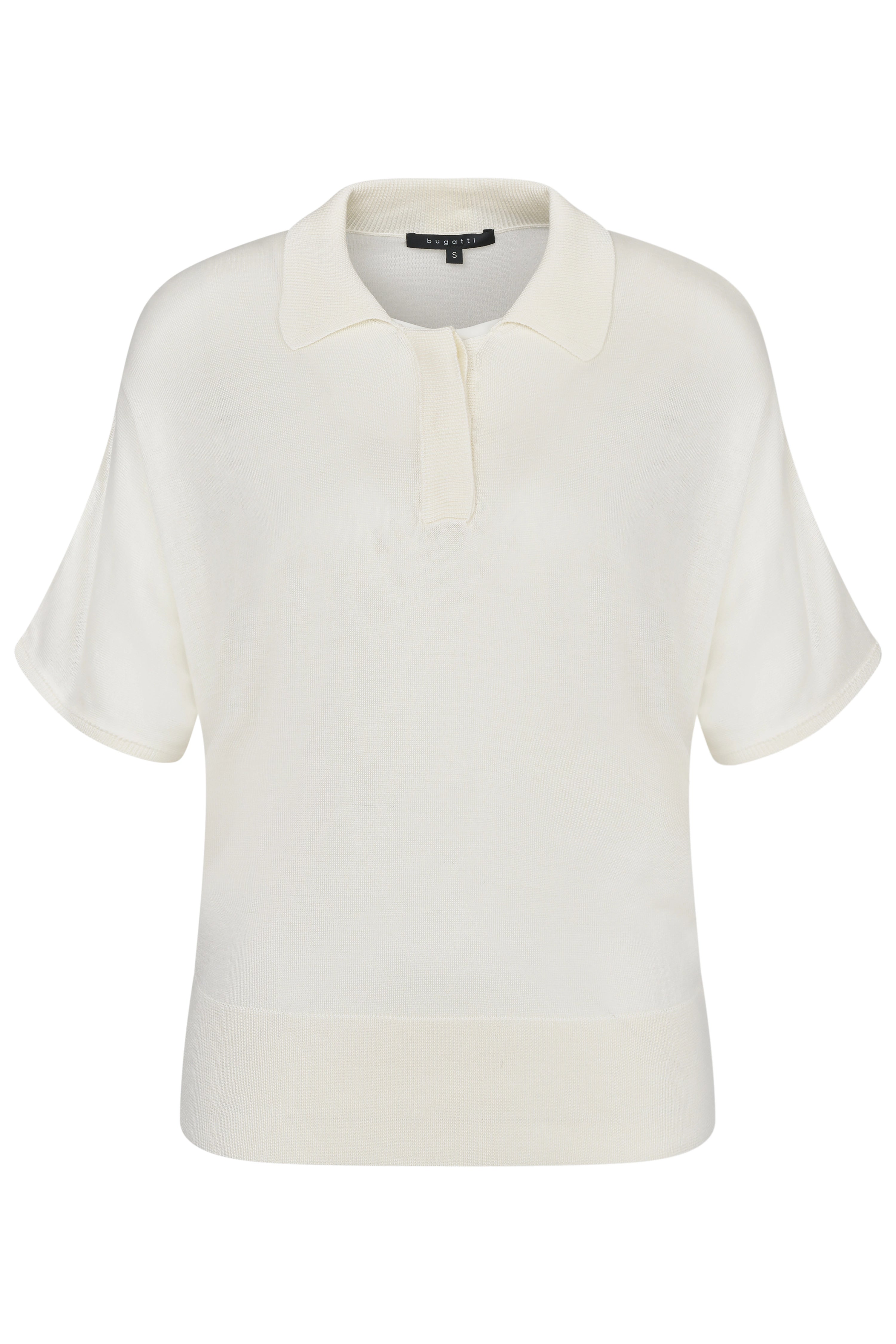 Weiße bugatti Bluse, kurzärmelig mit Polokragen, Büstenbild.