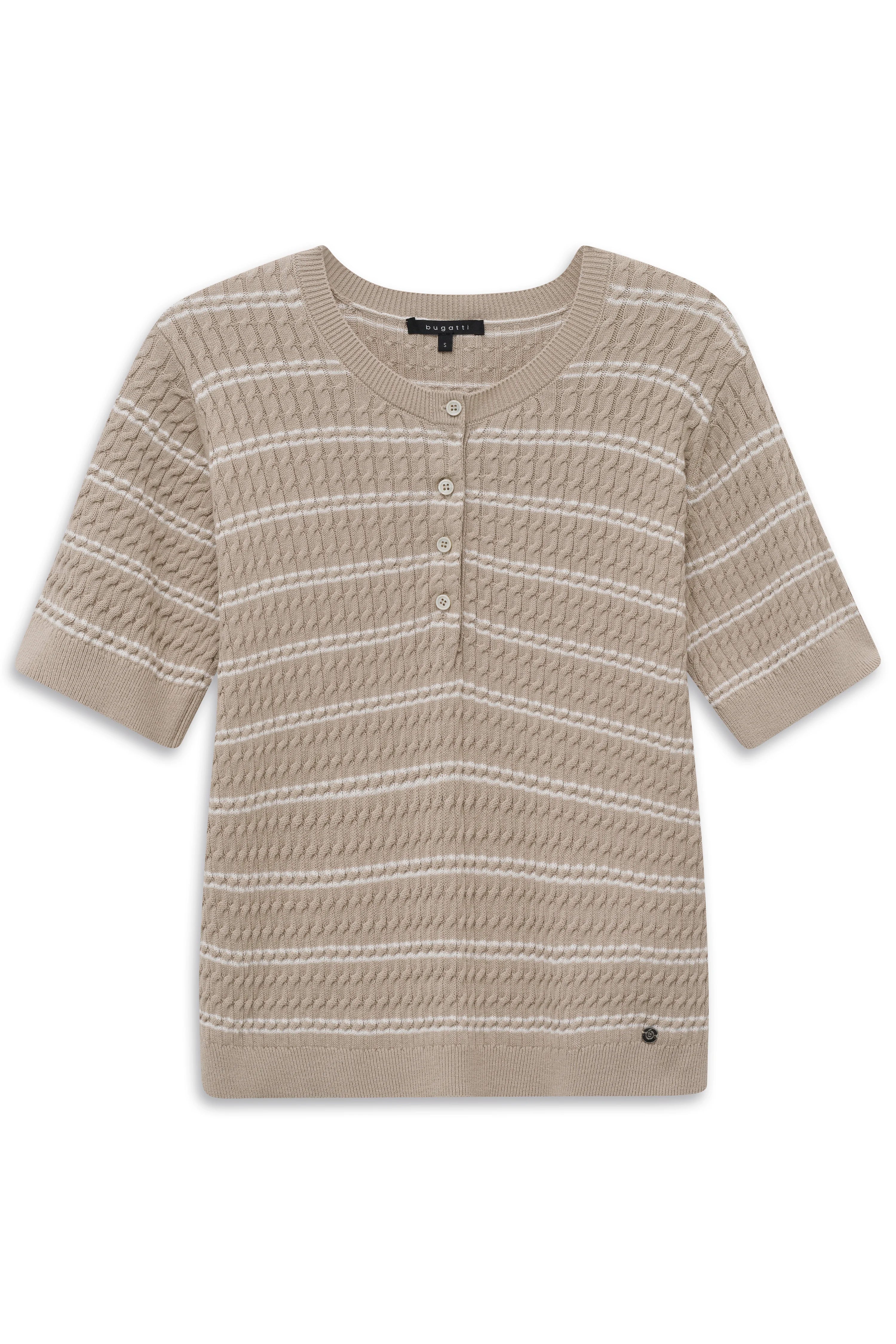 Beiges bugatti Stricktop mit kurzen Ärmeln und Knopfleiste, Büstenbild, zartes Streifenmuster.