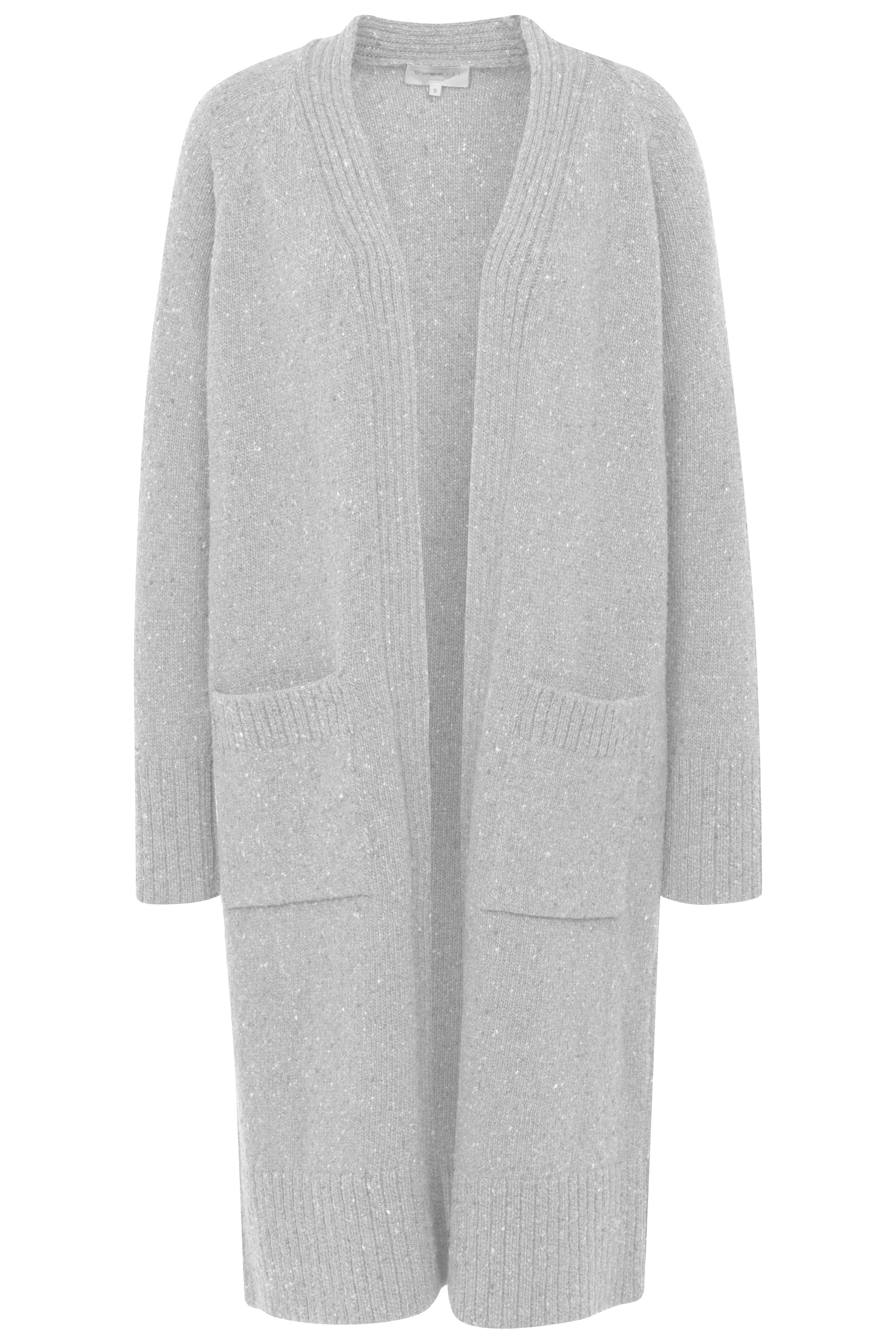 Grauer Strick-Cardigan von bugatti, legeres Büstenbild, grob gestrickt, mit aufgesetzten Taschen.