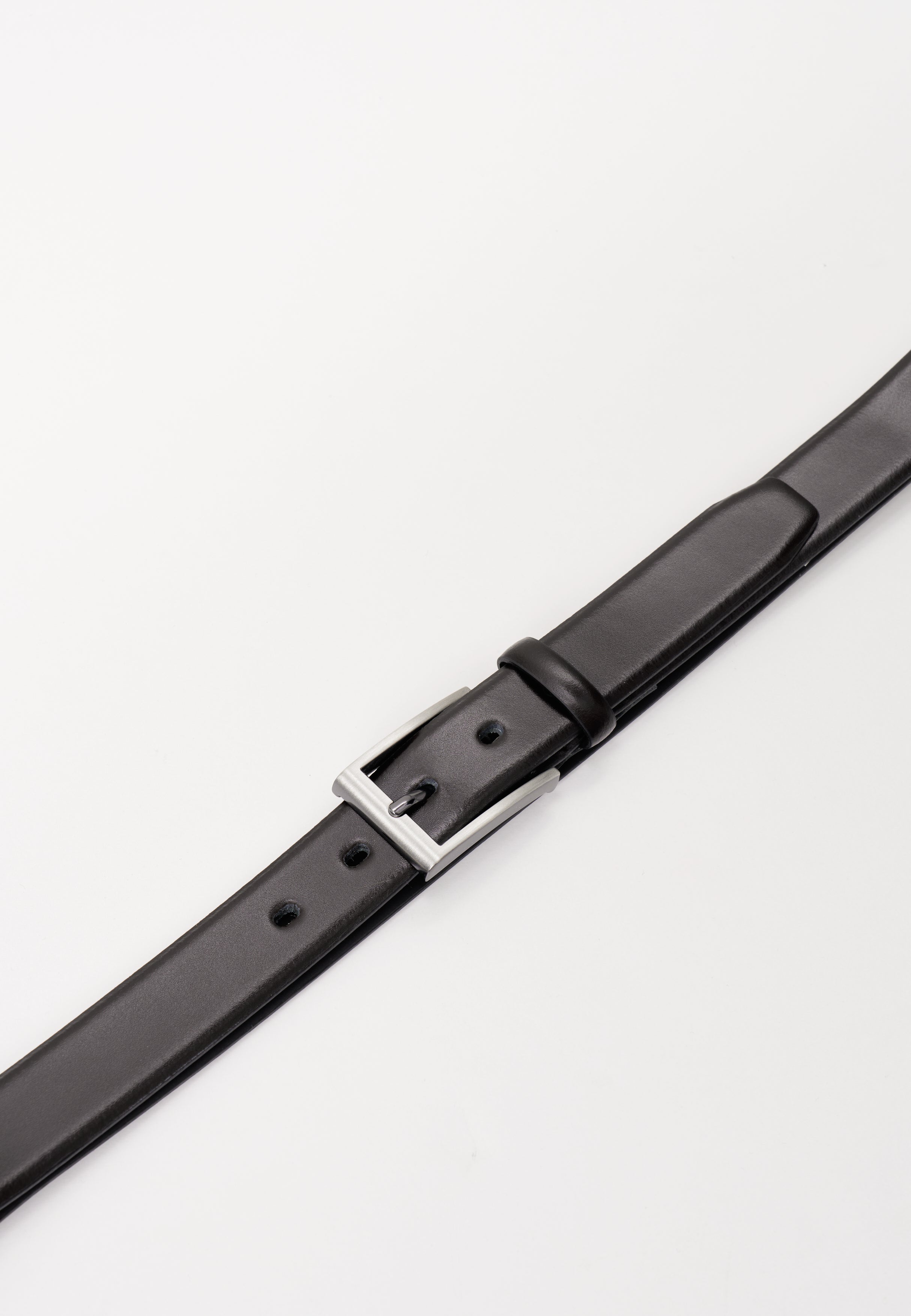 Gürtel aus Leder in schwarz