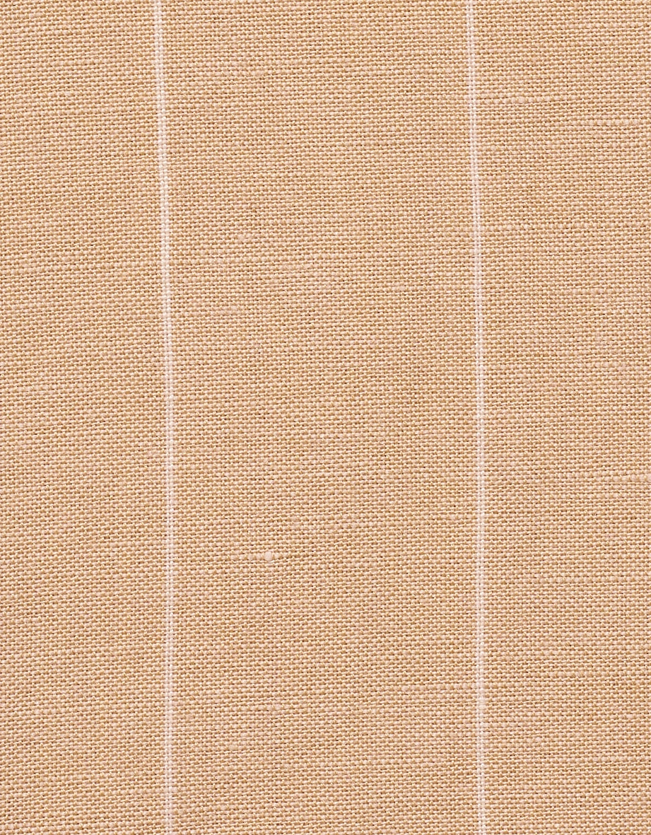 Beige Stoff mit feinen weißen Streifen, detailreiche Textur. Ideal für elegante bugatti Outfits.