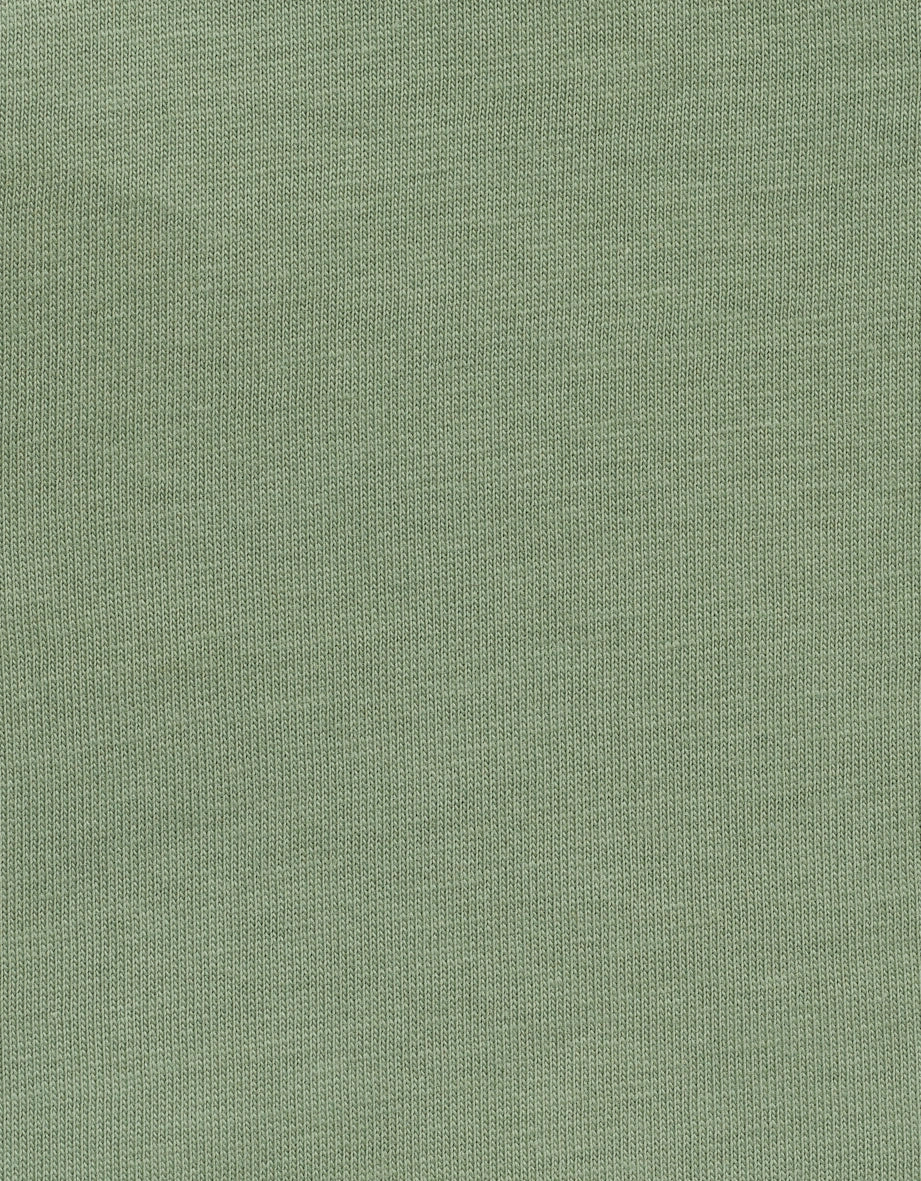 Grünes bugatti T-Shirt, schlichtes Design, Büstenbild.
