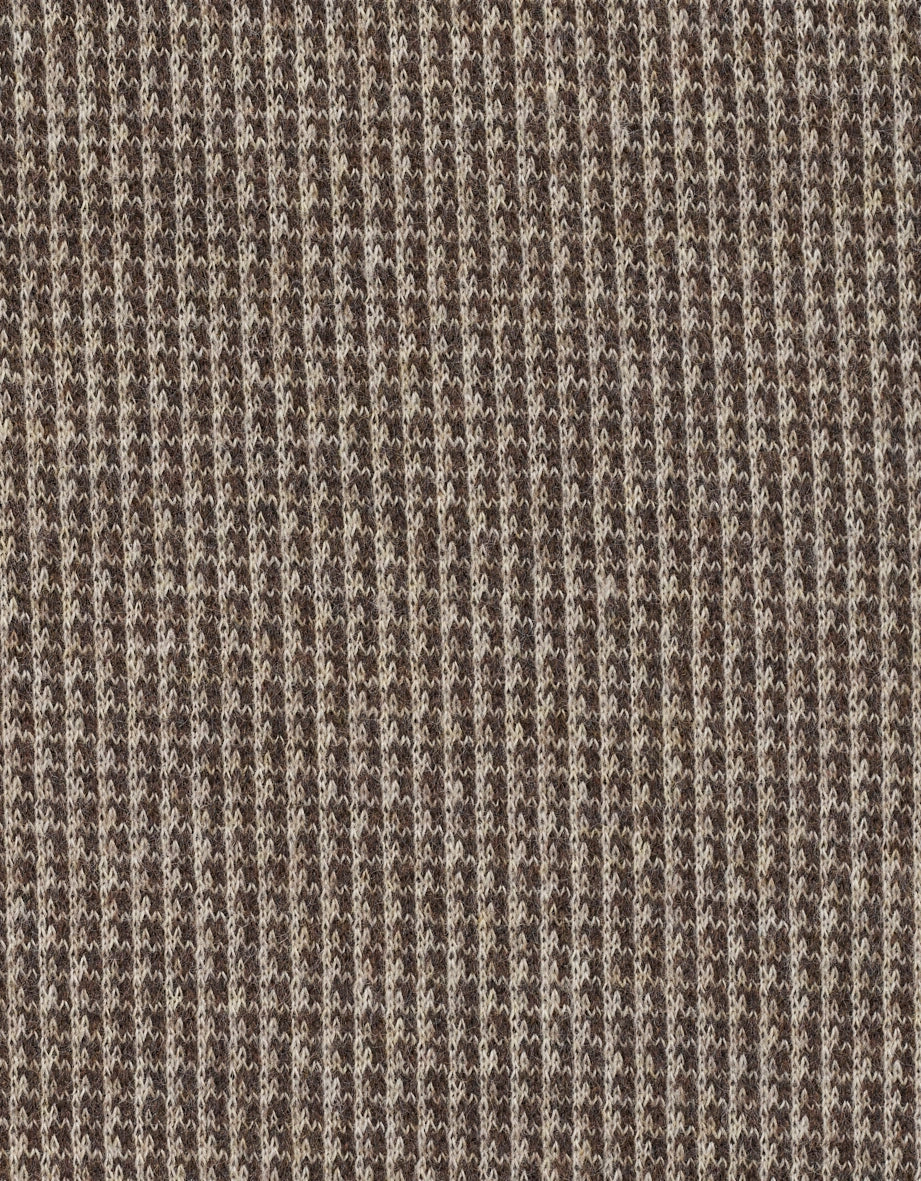 Braun-beiges Strickmuster, Detailansicht, grobe Struktur, stilvoll und zeitlos von bugatti.