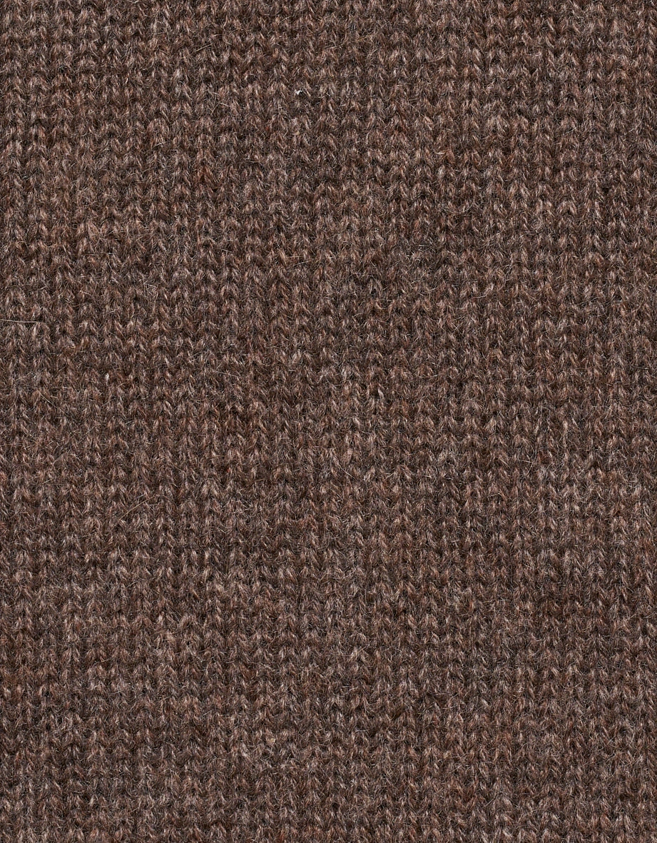 Brauner Strickstoff mit dezenter Textur, ideal für warme bugatti-Pullover.