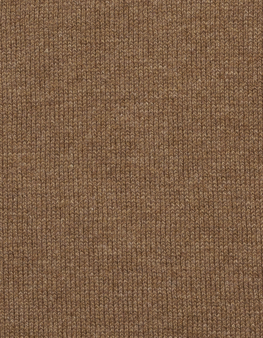 Braun melierter Strickstoff, Detailaufnahme, ideal für bugatti Pullover oder Cardigans.