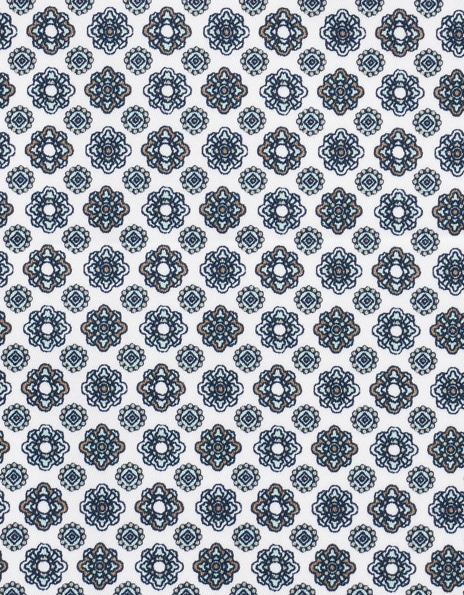 Blauw en beige patroonontwerp op witte achtergrond, gedetailleerd en elegant.