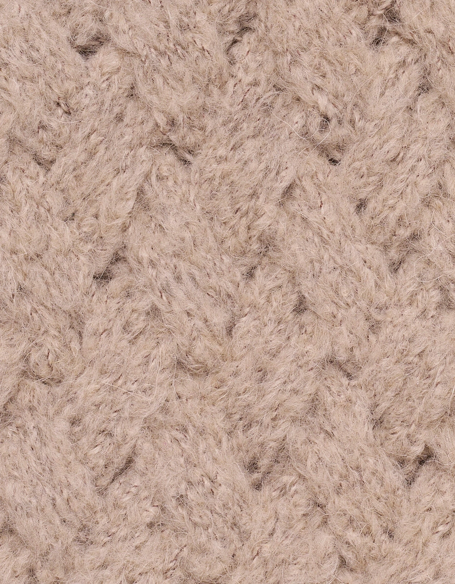 Alt-Text: Beige bugatti Strick-Cardigan mit Zopfmuster und Knöpfen, Büstenbild.