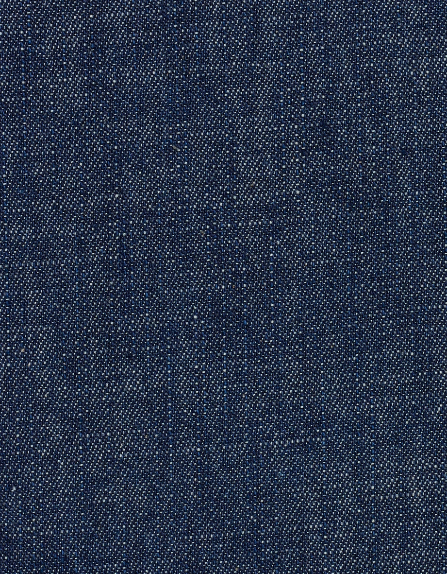 Blauer Denimstoff mit feiner Webstruktur, ideal für stilvolle bugatti Outfits.