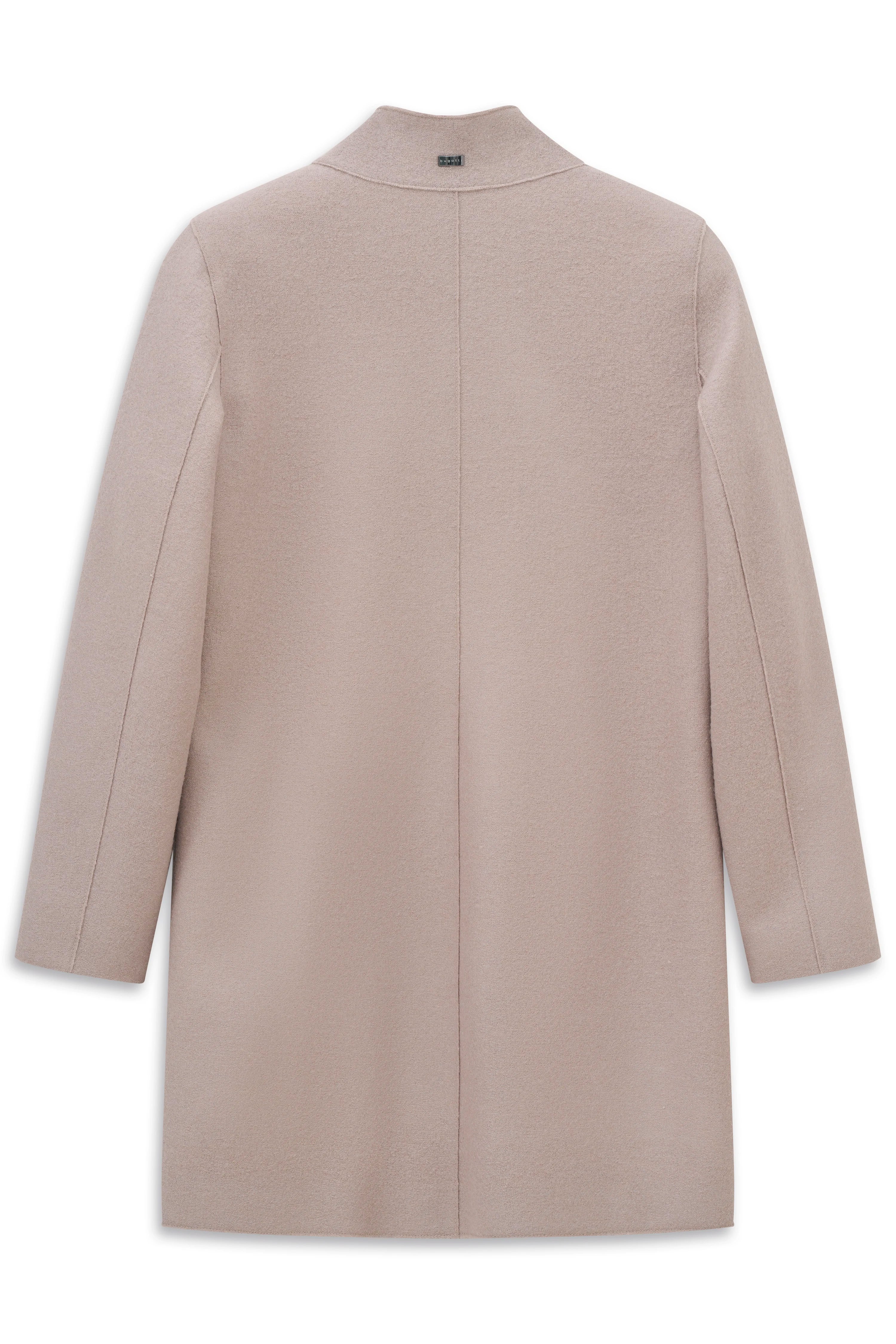 Bugatti Mantel, beige, Rückenansicht, legeres Büstenbild, schlichte Eleganz.
