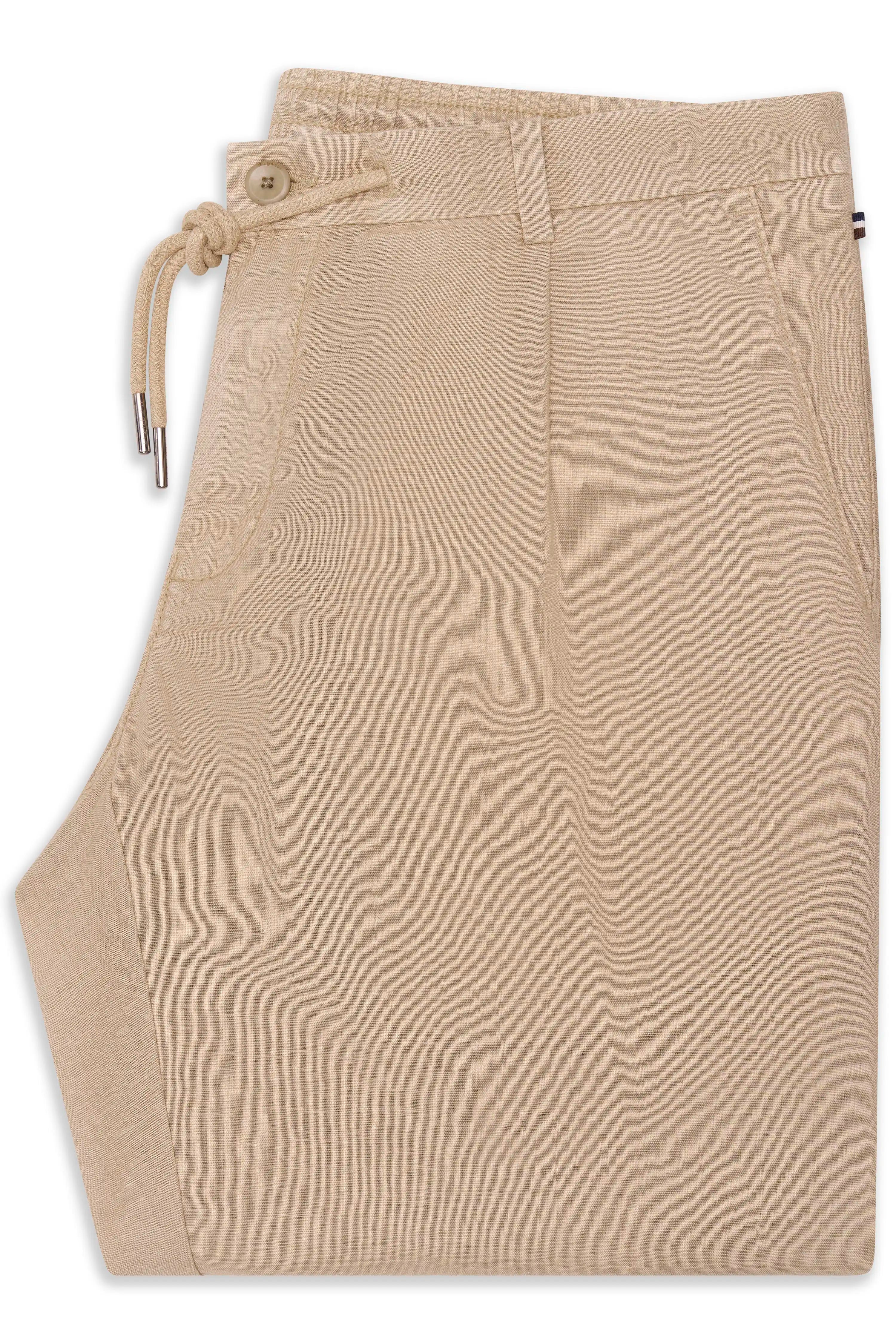 Beige bugatti Leinenhose, legeres Bügelbild, entspanntes Design mit Kordelzug und Knöpfen.