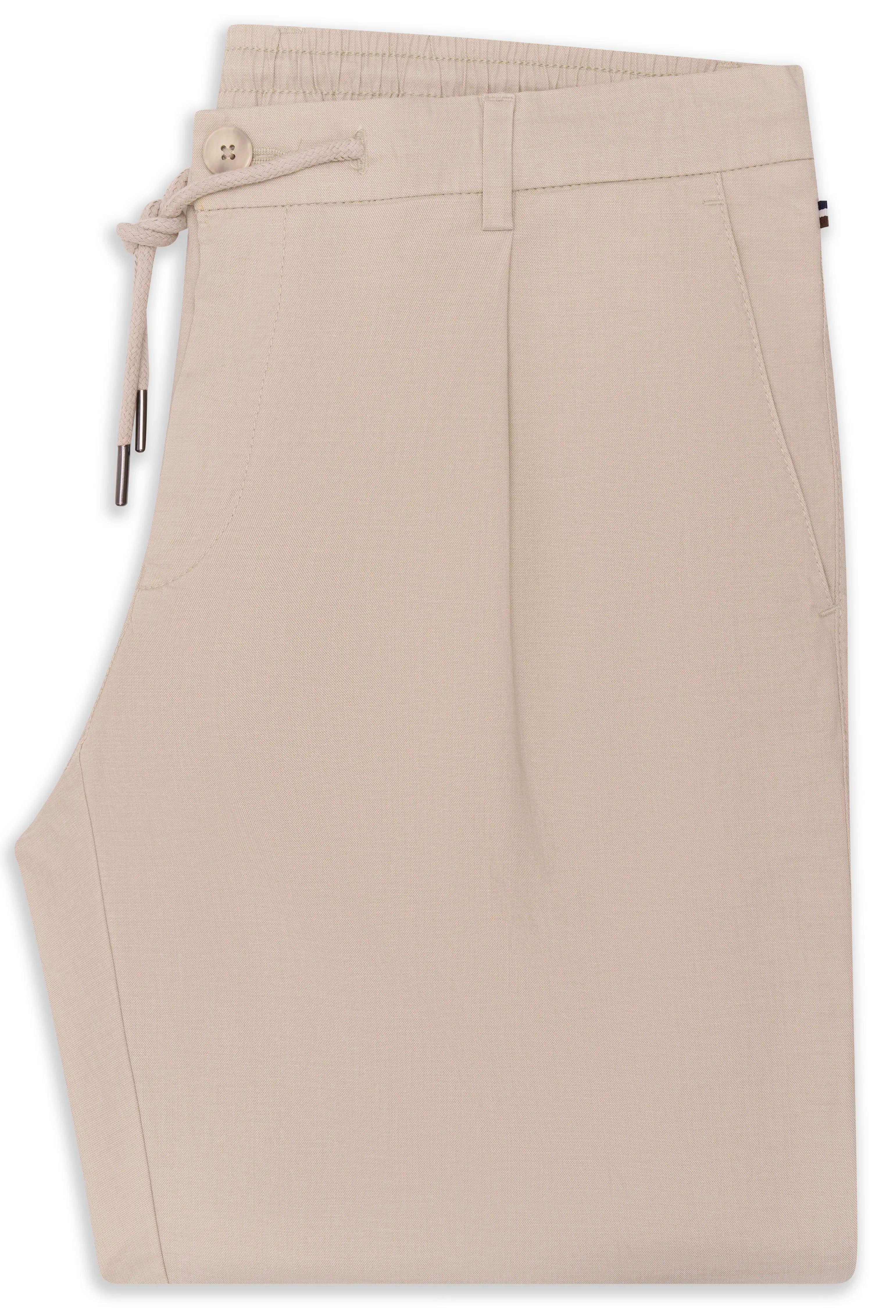 Beige bugatti Hose mit Kordelzug, Detailansicht, legerer Stil.