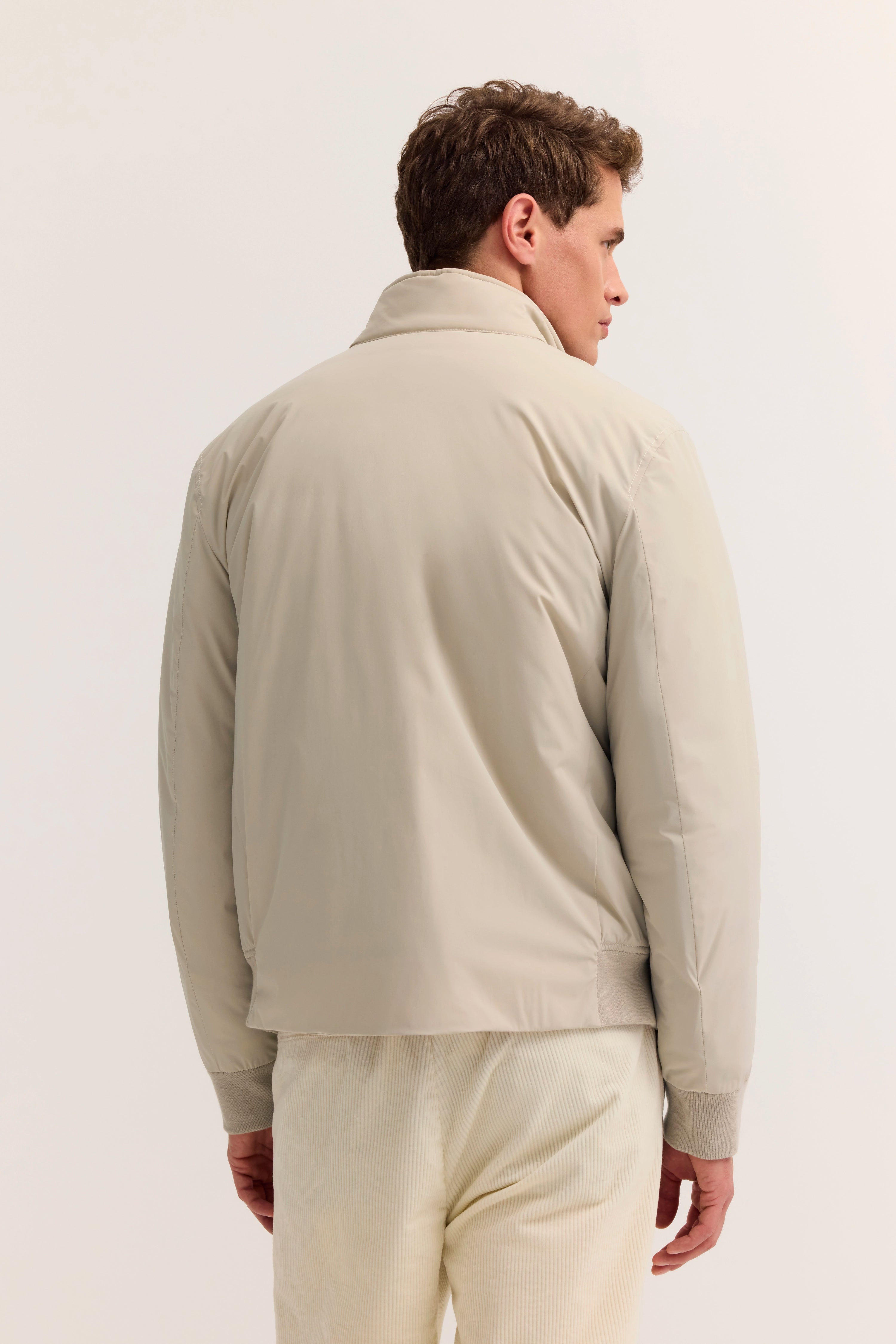  Jacke, Strickpullover, Hose