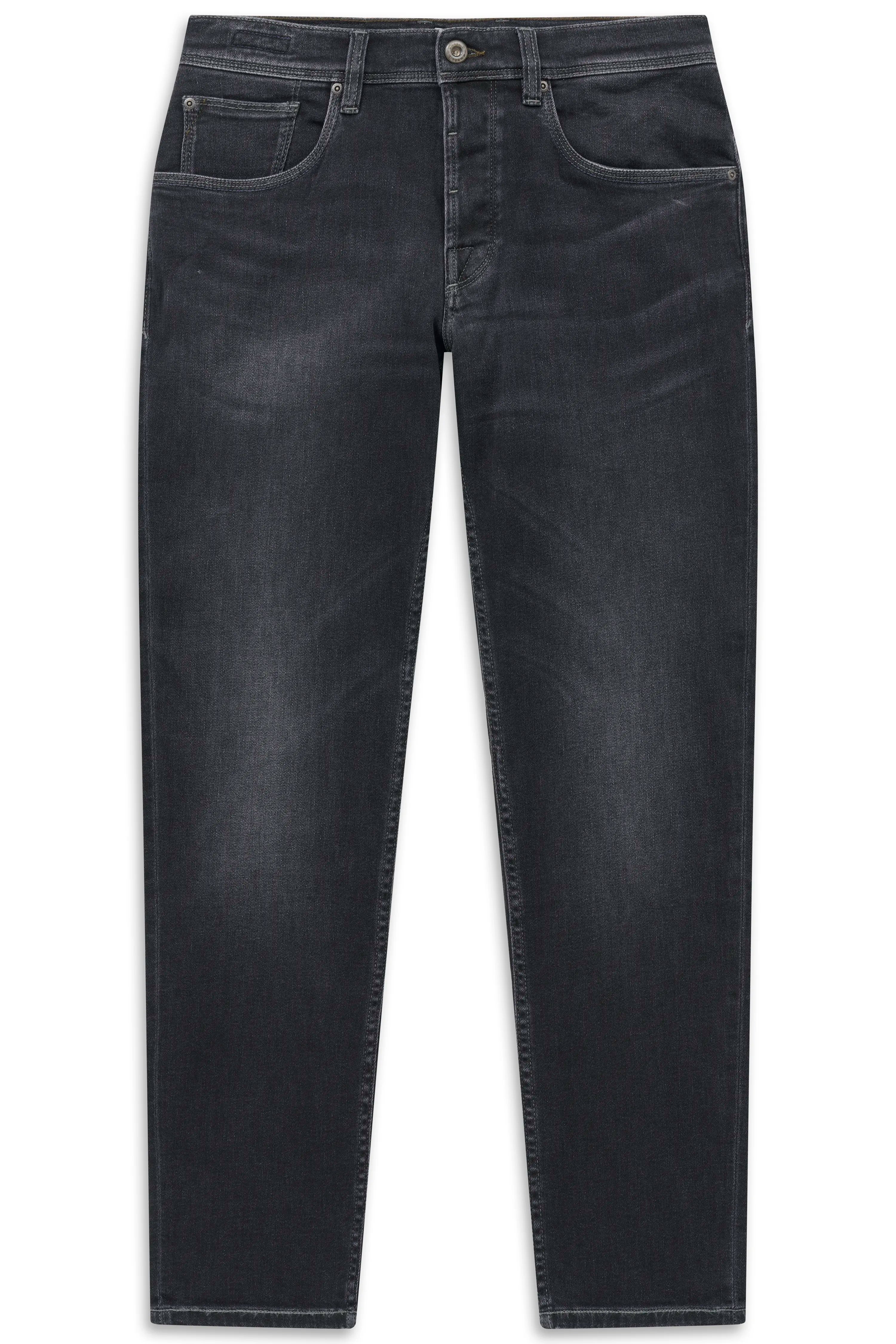 Dunkelgraue Jeans ohne Muster, Büstenbild, bugatti Stil.