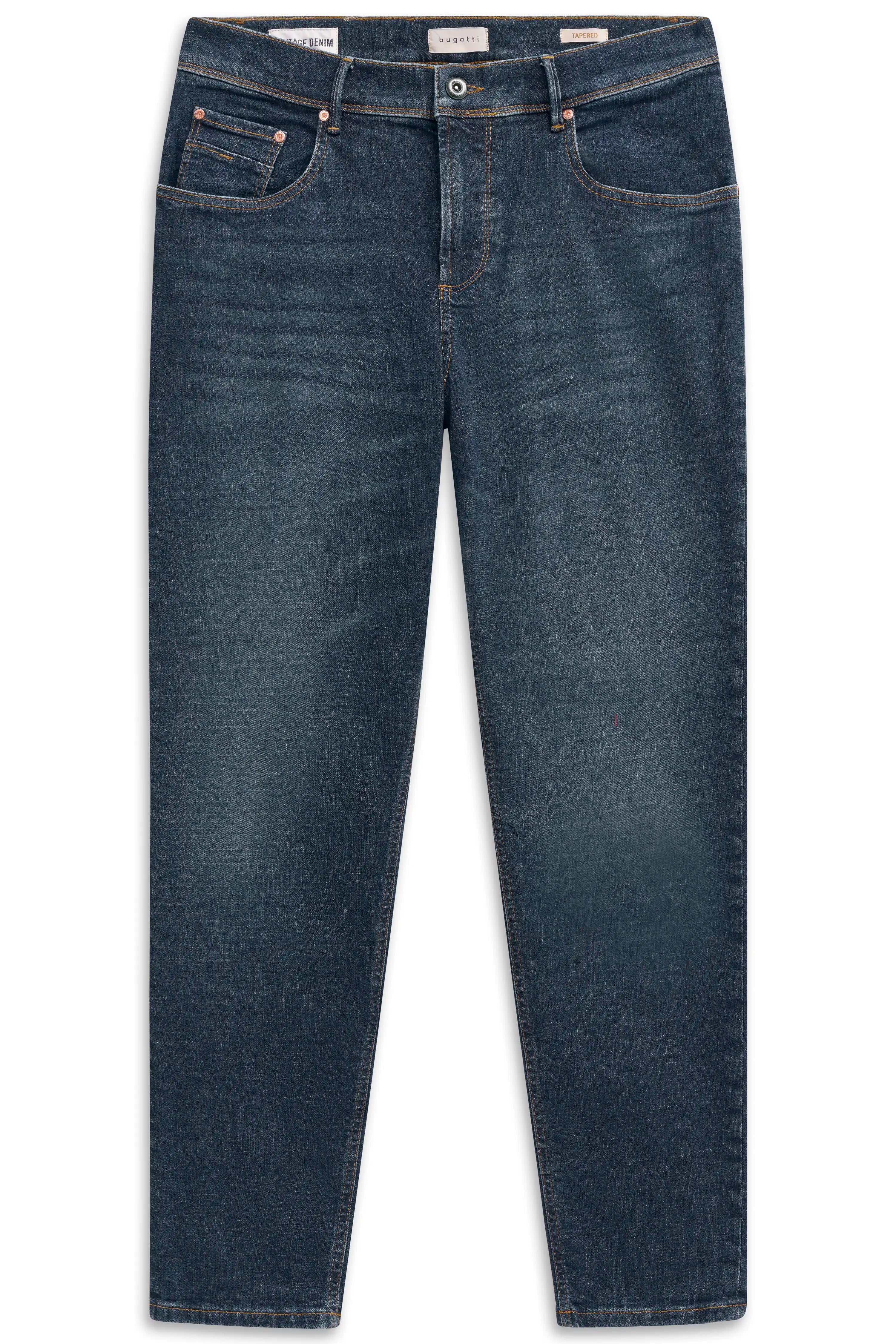 Bugatti Jeans in dunklem Denim, legerer Büstenschnitt, ideal für lässige Outfits.